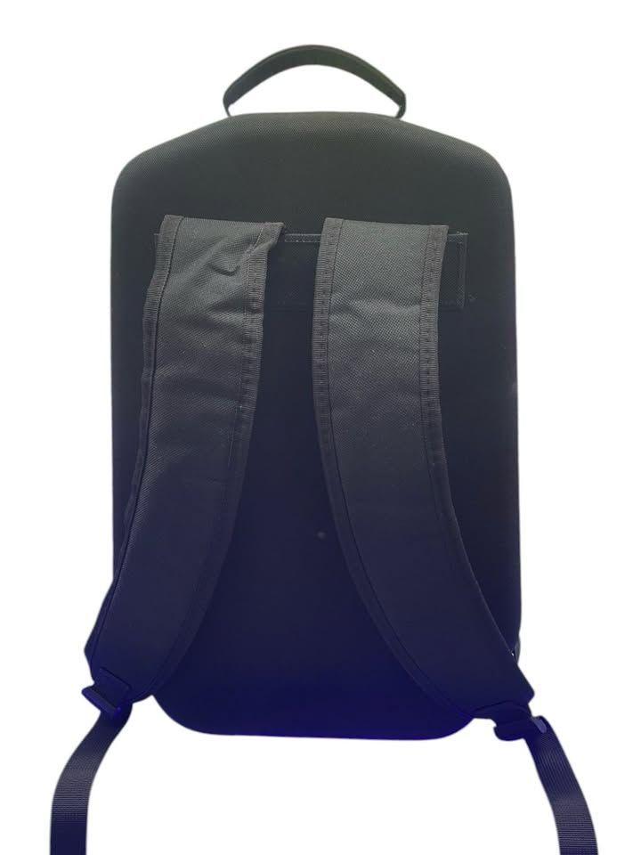 BOLSO COMPATIBLE CON PLAY 5 PRO .-2