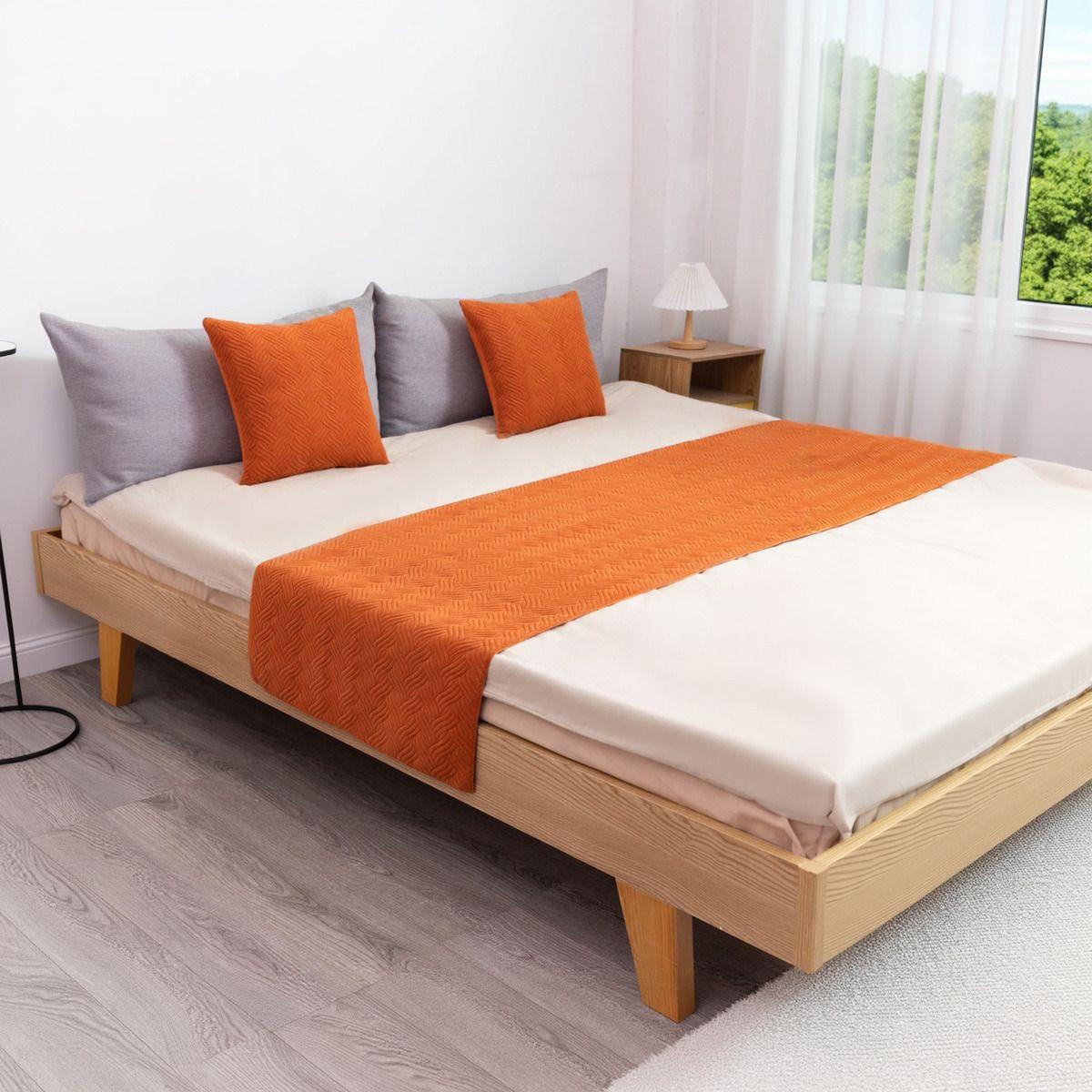 Juego Piecera + 2 Fundas de Cojin Naranjo para Dormitorio Moderno -2