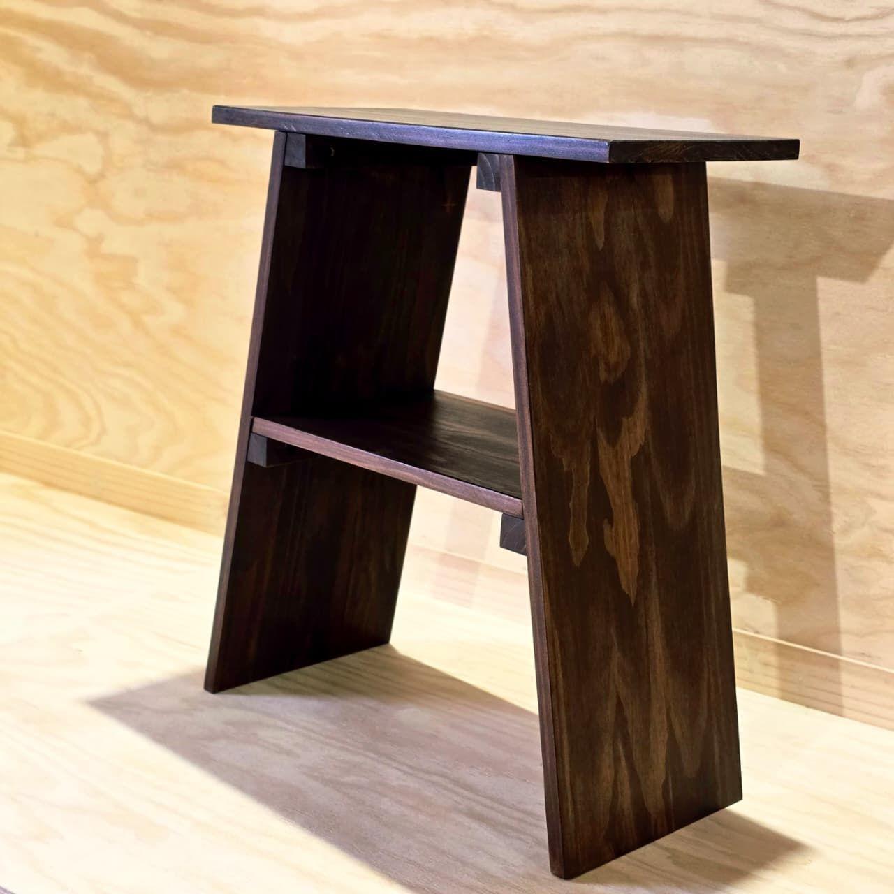 Mesa lateral auxiliar de madera natural 50x60 cm mod Murta marca GUMON-6