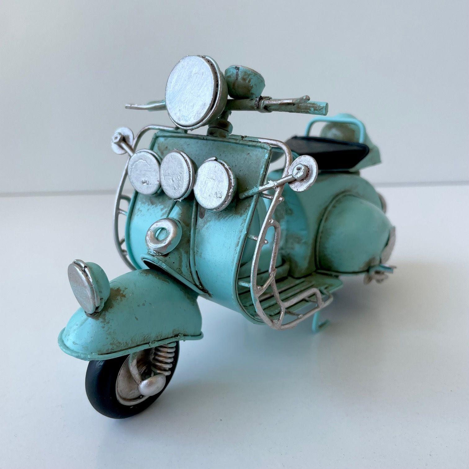 Moto Vespa A Escala, Colección Decoración Vintage En Fierro S-0