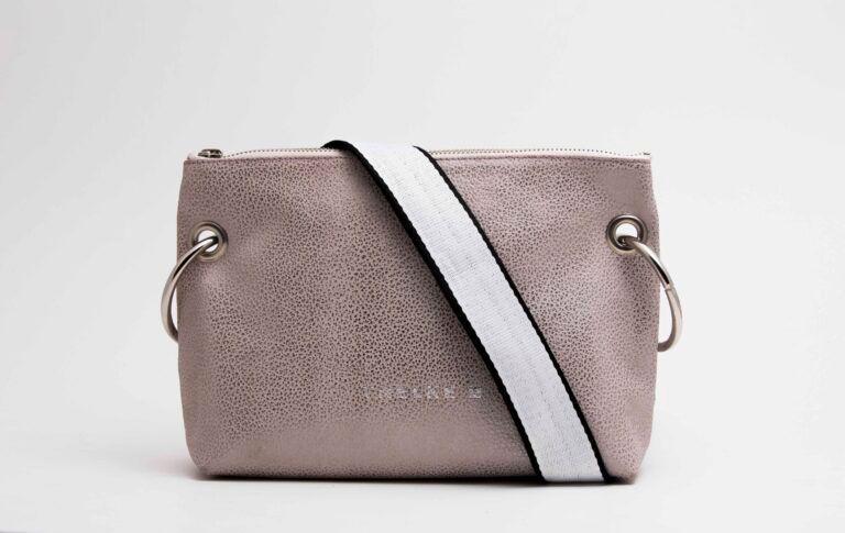 CARTERA CRUZADA DOMO PLATA-1