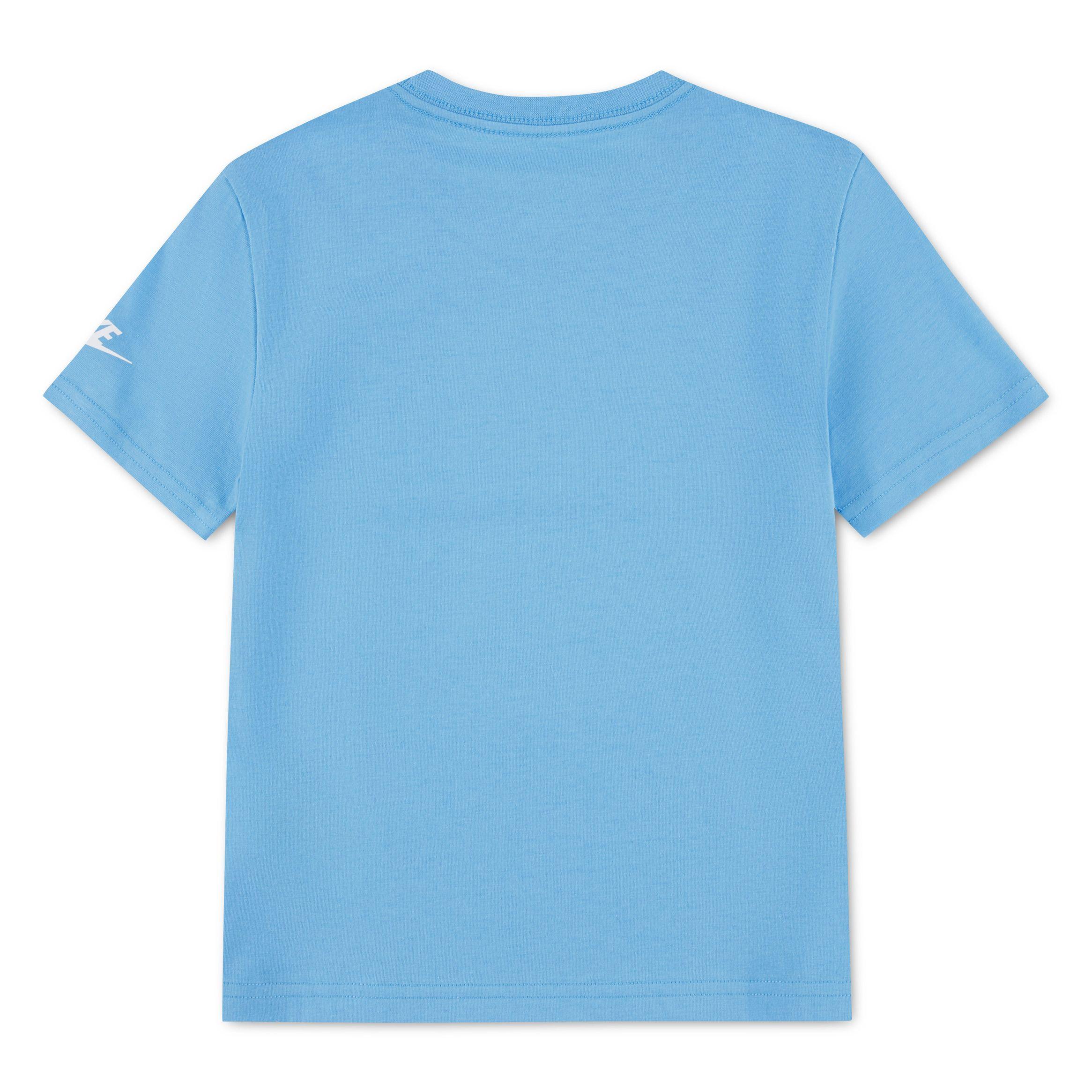 POLERA NIÑO NIKE SWOOSH ACTION FIGURE-2