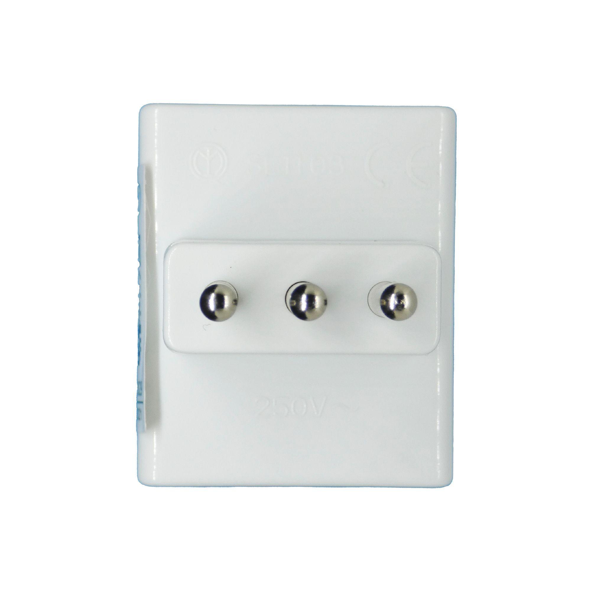 Adaptador Enchufe Triple - Macrotel - Certificado Sello Sec-3