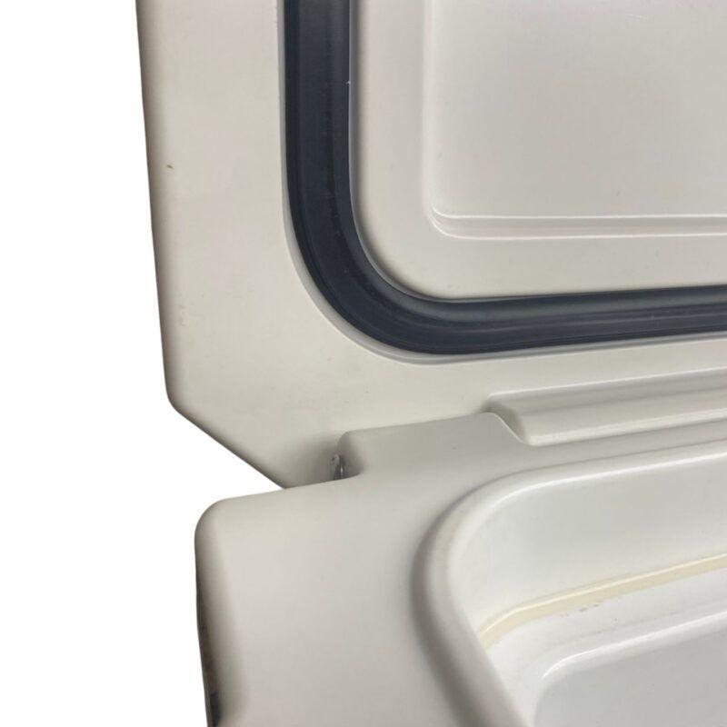 Refrigerador Freezer 55lt Blanco Volcano-6