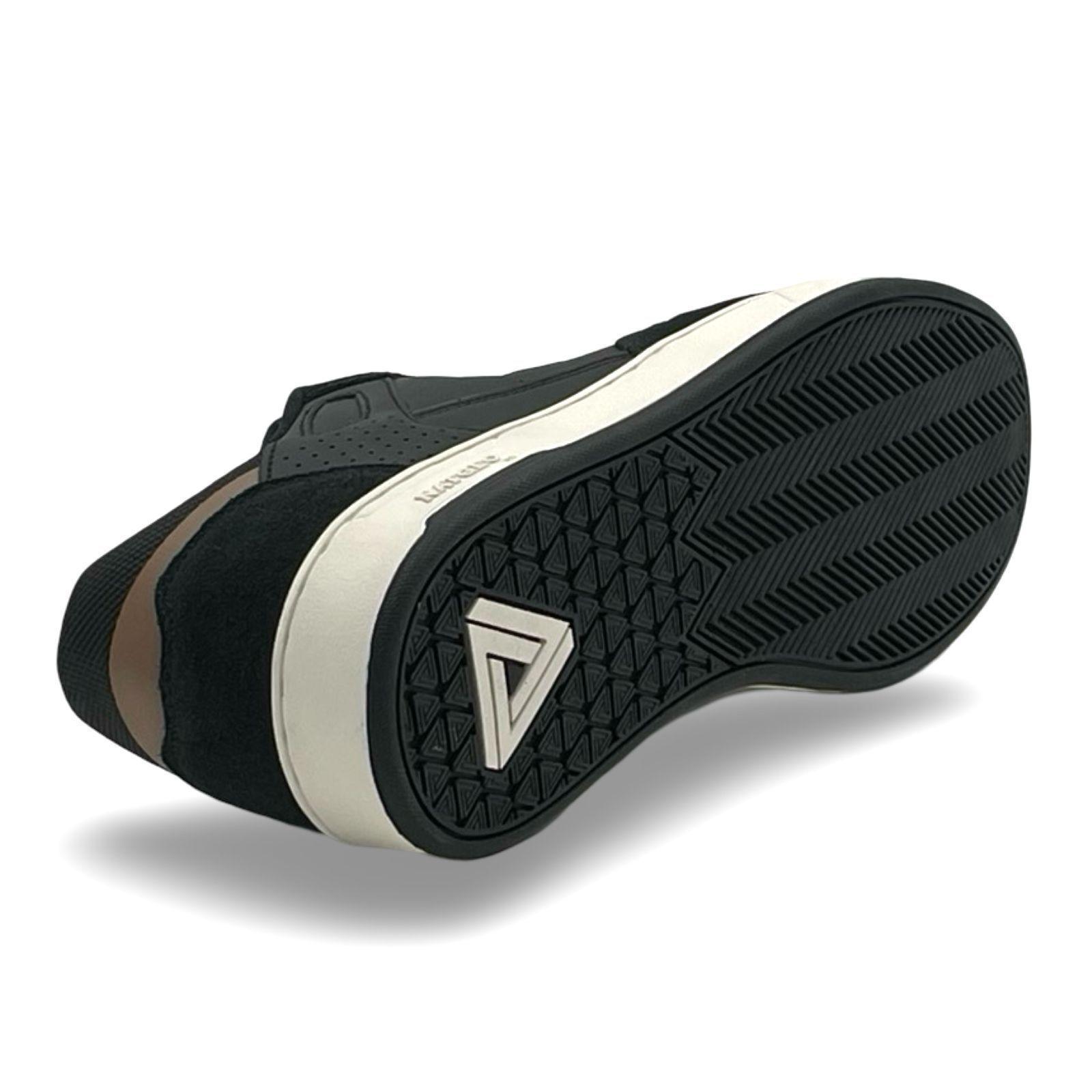 Zapatilla Urbana Cuero Black Hombre NatGeo-5