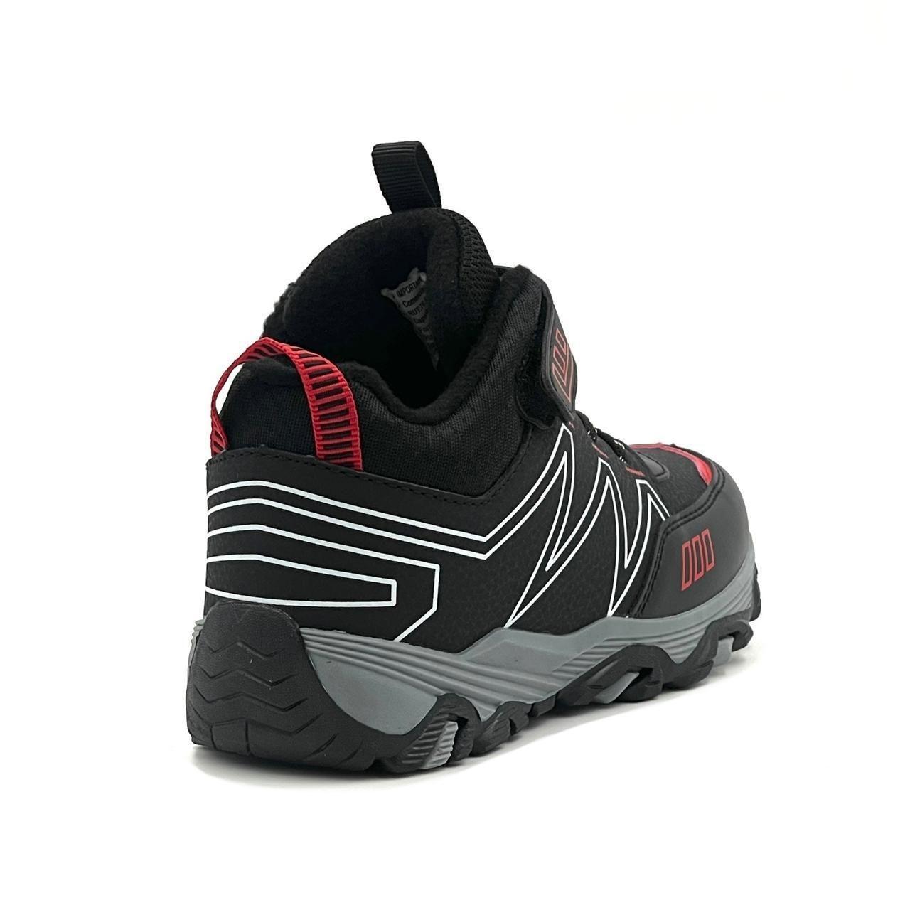 Zapatilla Niño Outdoor Negro Verazzi-1