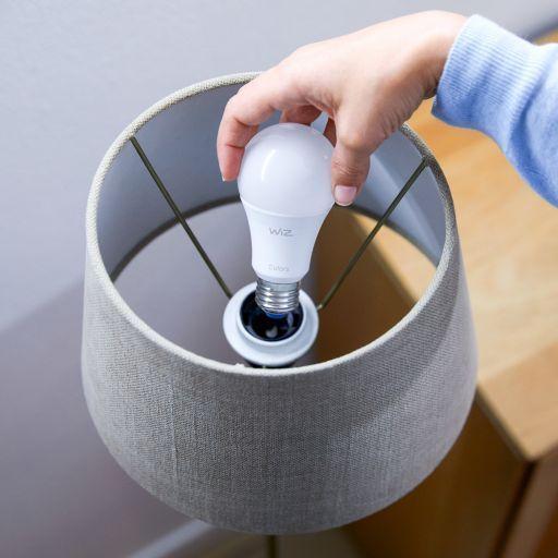 Wiz Ampolleta Led E27 Smart Wifi 9w 806lm Multicolor-1