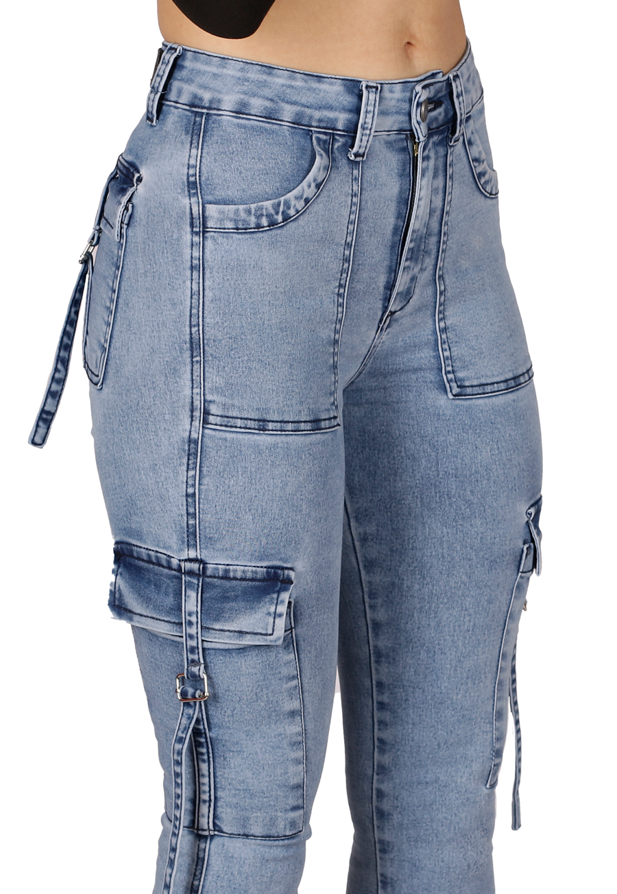 Jeans Cargo Pitillo Celeste Mujer-1