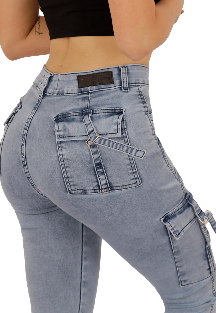 Jeans Cargo Pitillo Celeste Mujer-3