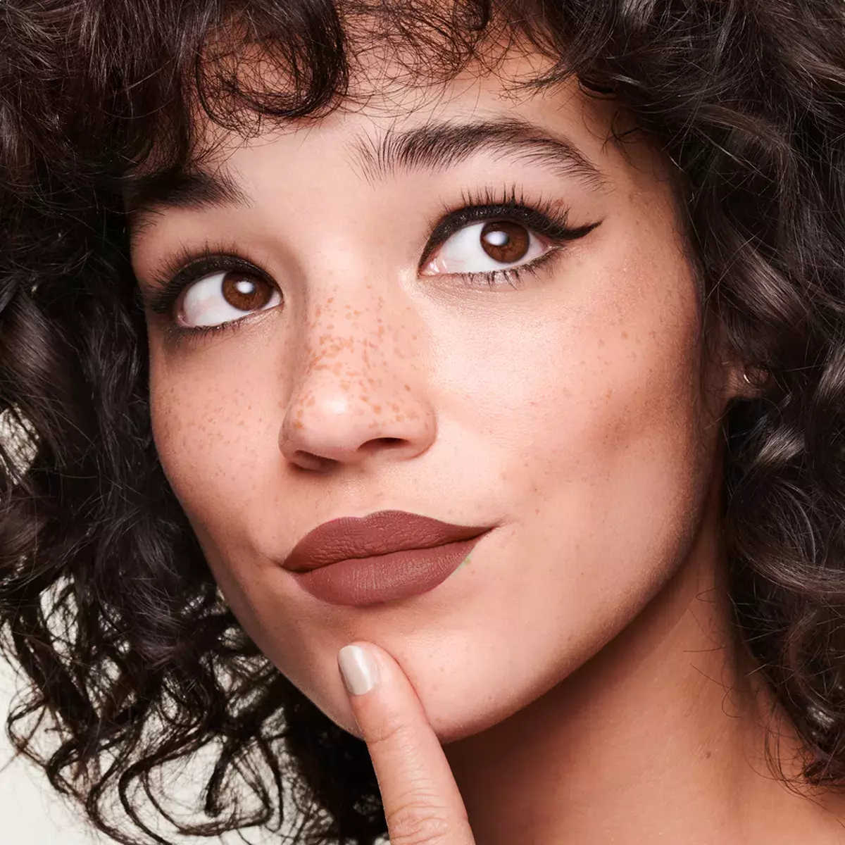 Labial Mate Studio Look-2