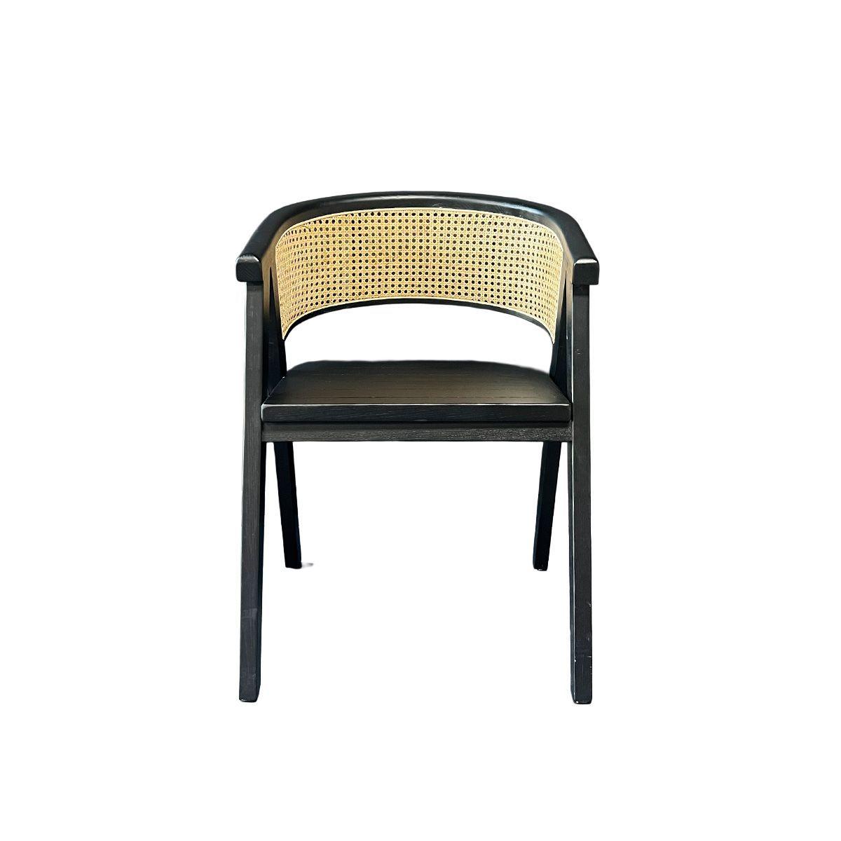 Silla Lenong Plus en Madera de Fresno Negra y Respaldo de Ratán Natural -2