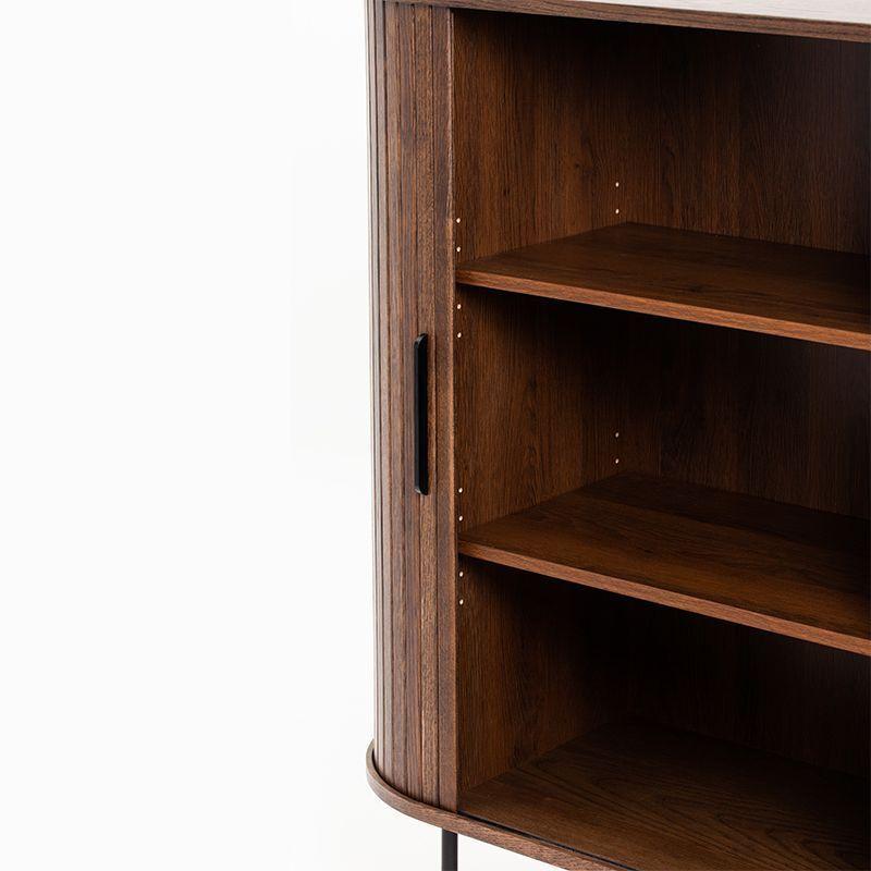 Buffet Alto Oslo Madera de Roble con Puerta Corredera Color Moro Patas Metálicas 100 × 40 × 118 cm.-3