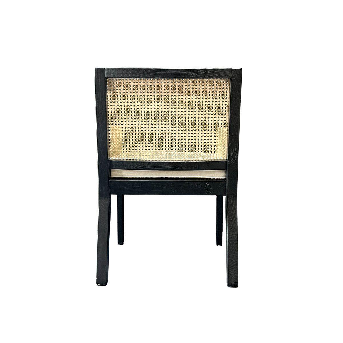 Silla New Naura Con Brazos Negra en Madera de Fresno y Ratán Natural -4