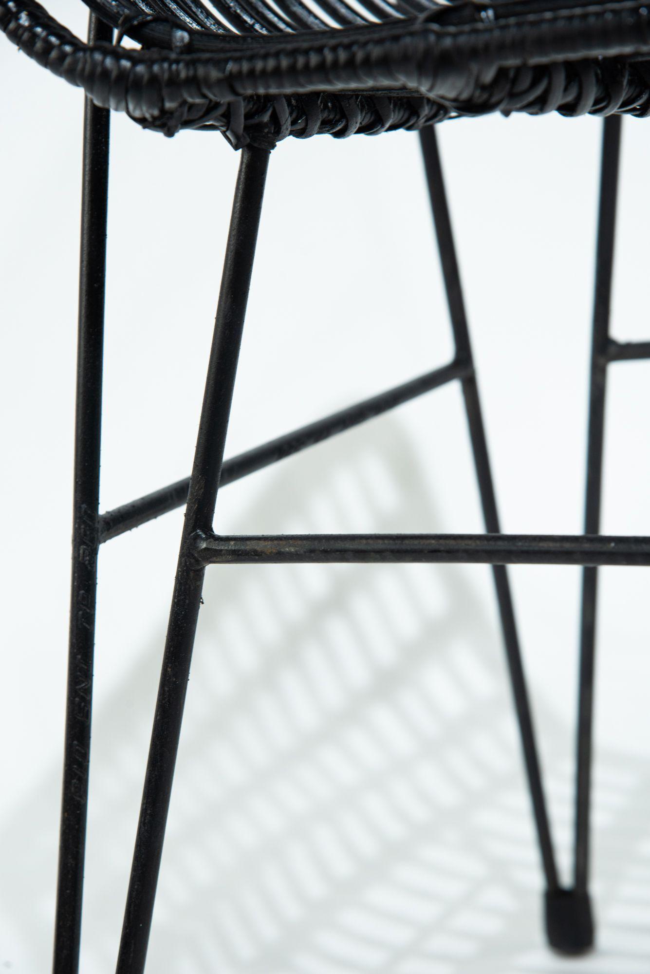 Silla Hanoi Negra de Rattan base de hierro-4