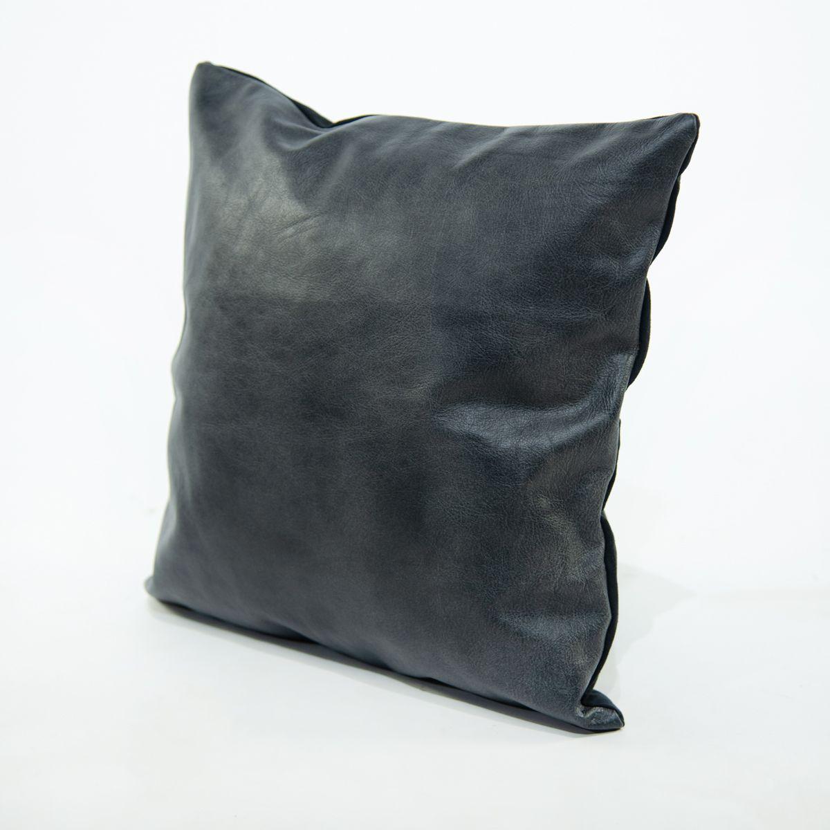 Gris Oscuro