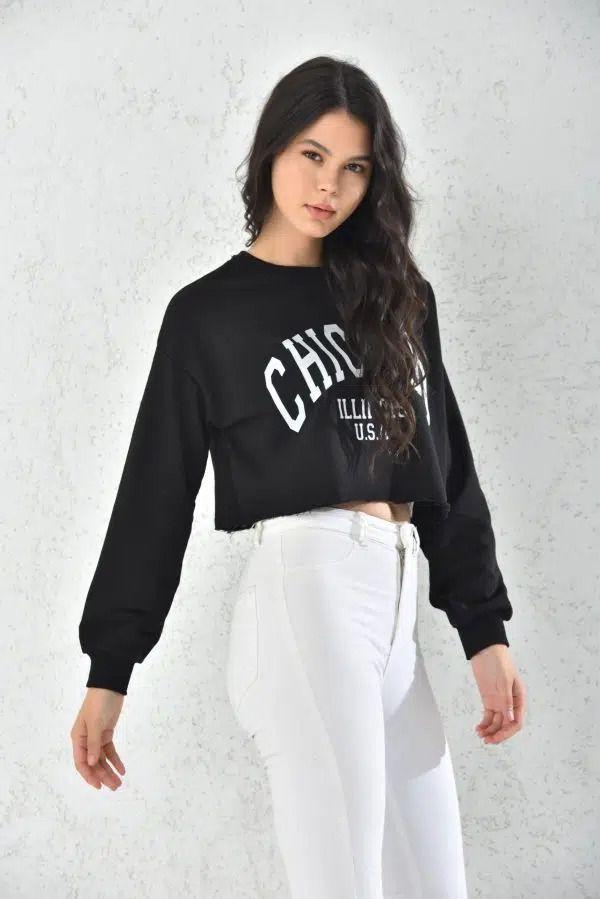 Poleron Crop Mujer Negro Sarah&Ella-2