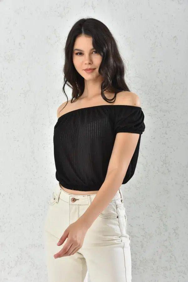 Blusa Mujer Hombros Bajos Negra Sarah&Ella-3