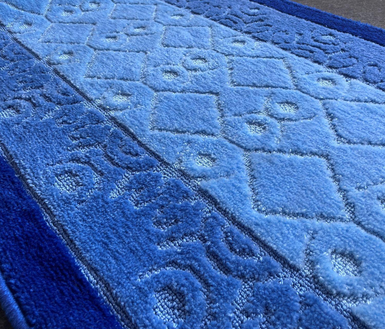 Alfombra de Pasillo Azul  70 cm x 3 metros con Goma Sin Overlock-2