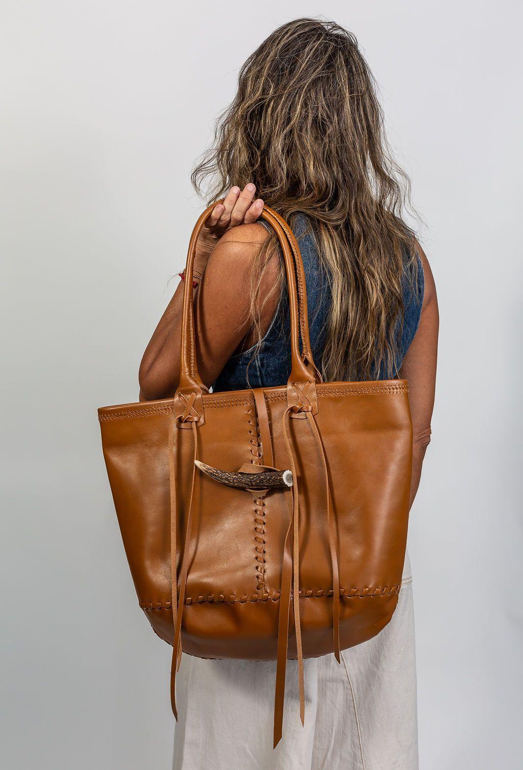 Cartera maja de cuero-0