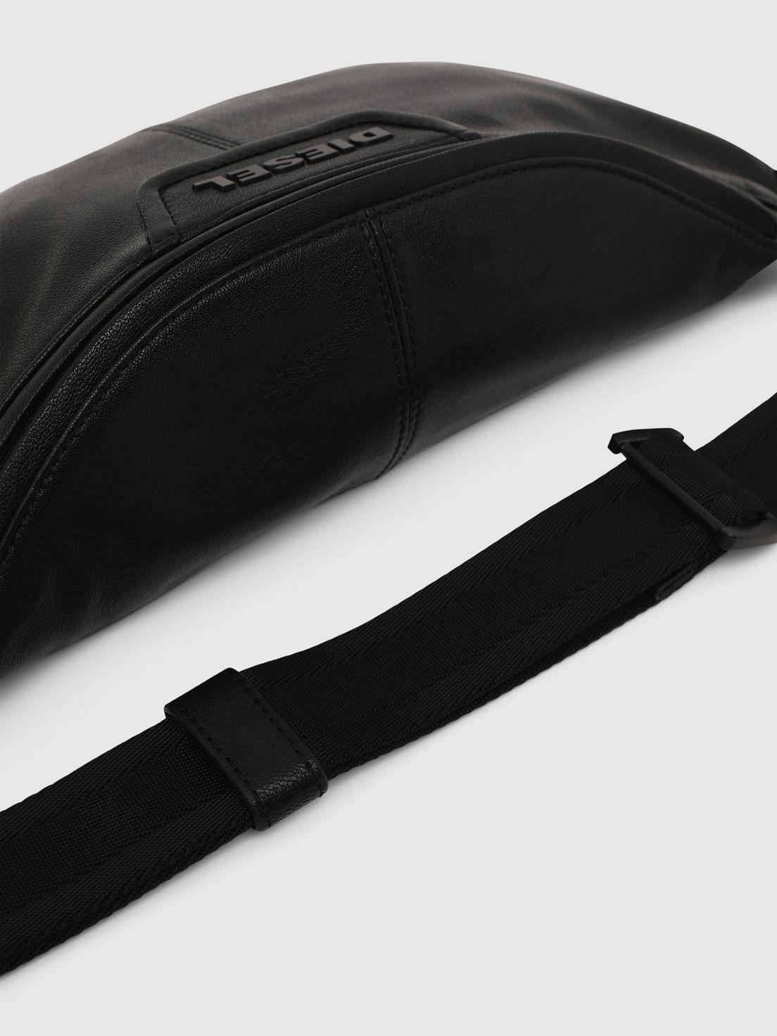 Banano Sanbonny Belt Bag T8013 Negro Diesel-5