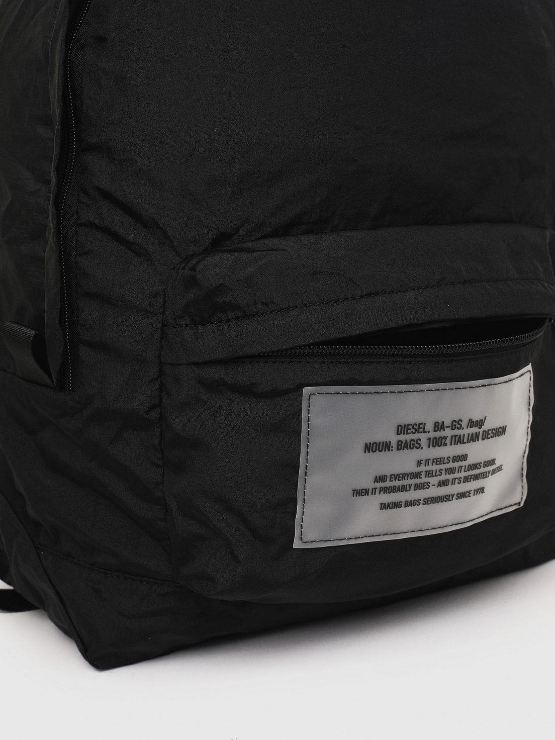 Mochila Pakab Bapak Backpack T8013 Negro Diesel-3