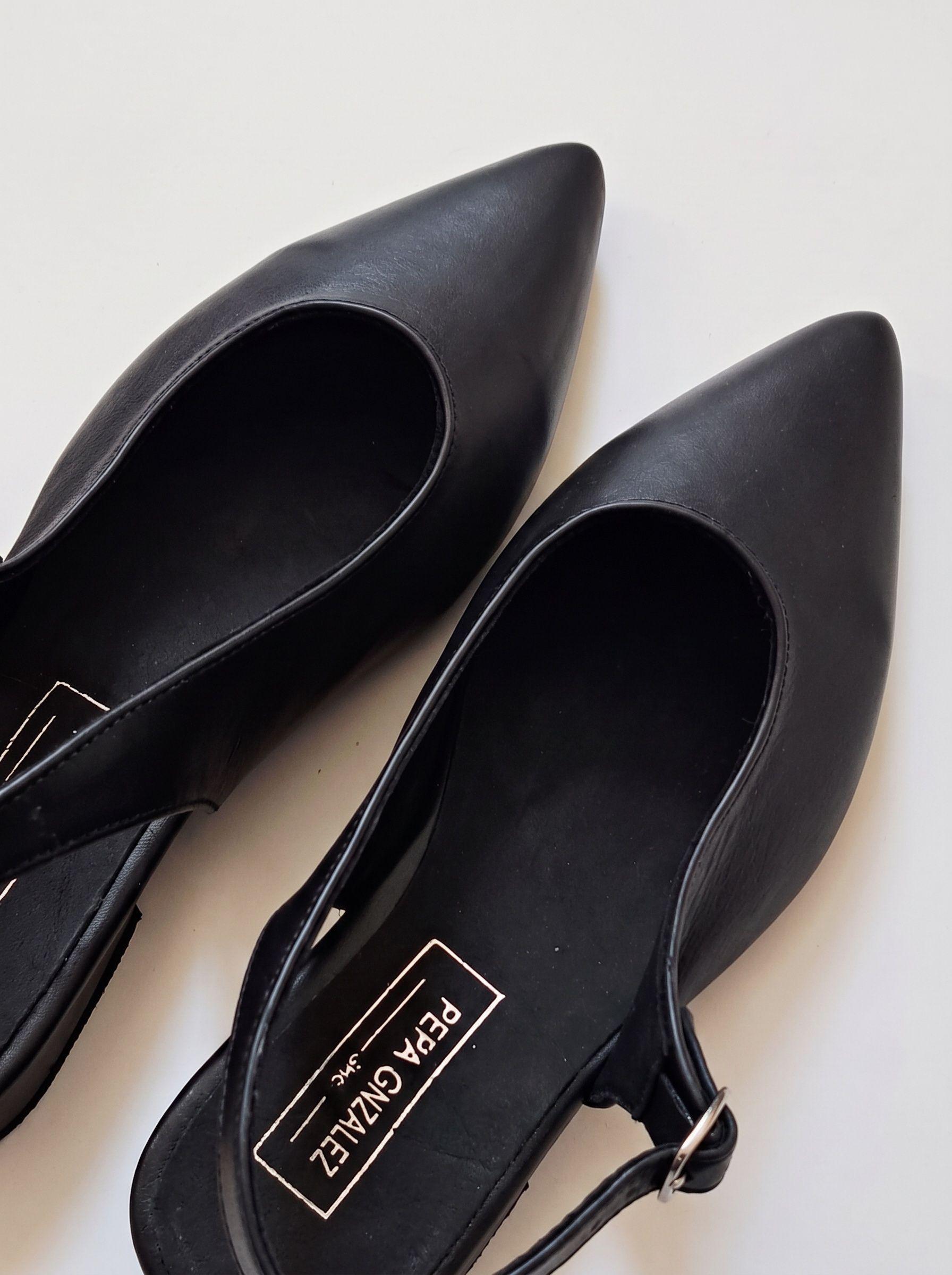 ZAPATO PUNTILLA MUJER CUERO COLOR NEGRO-1