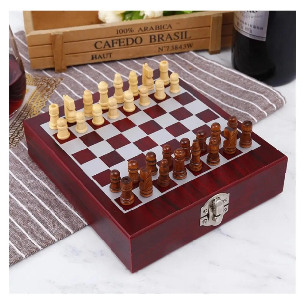 Juego De Ajedrez Set Accesorio Destapador De Vino-2