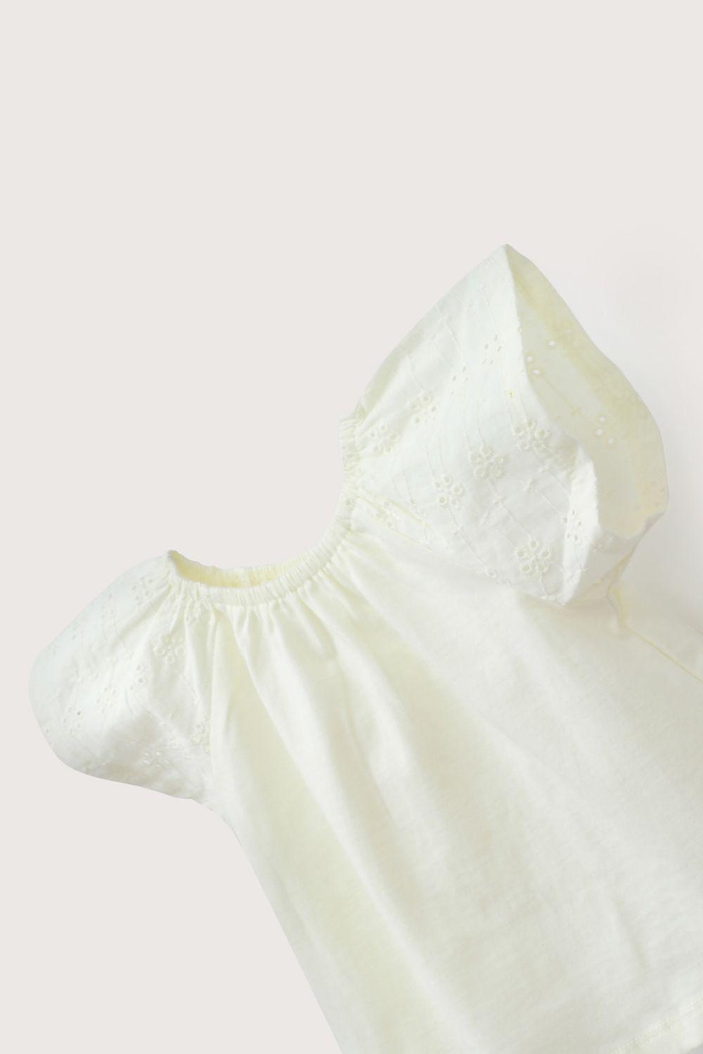 Polera broderie amarilla de niña-3