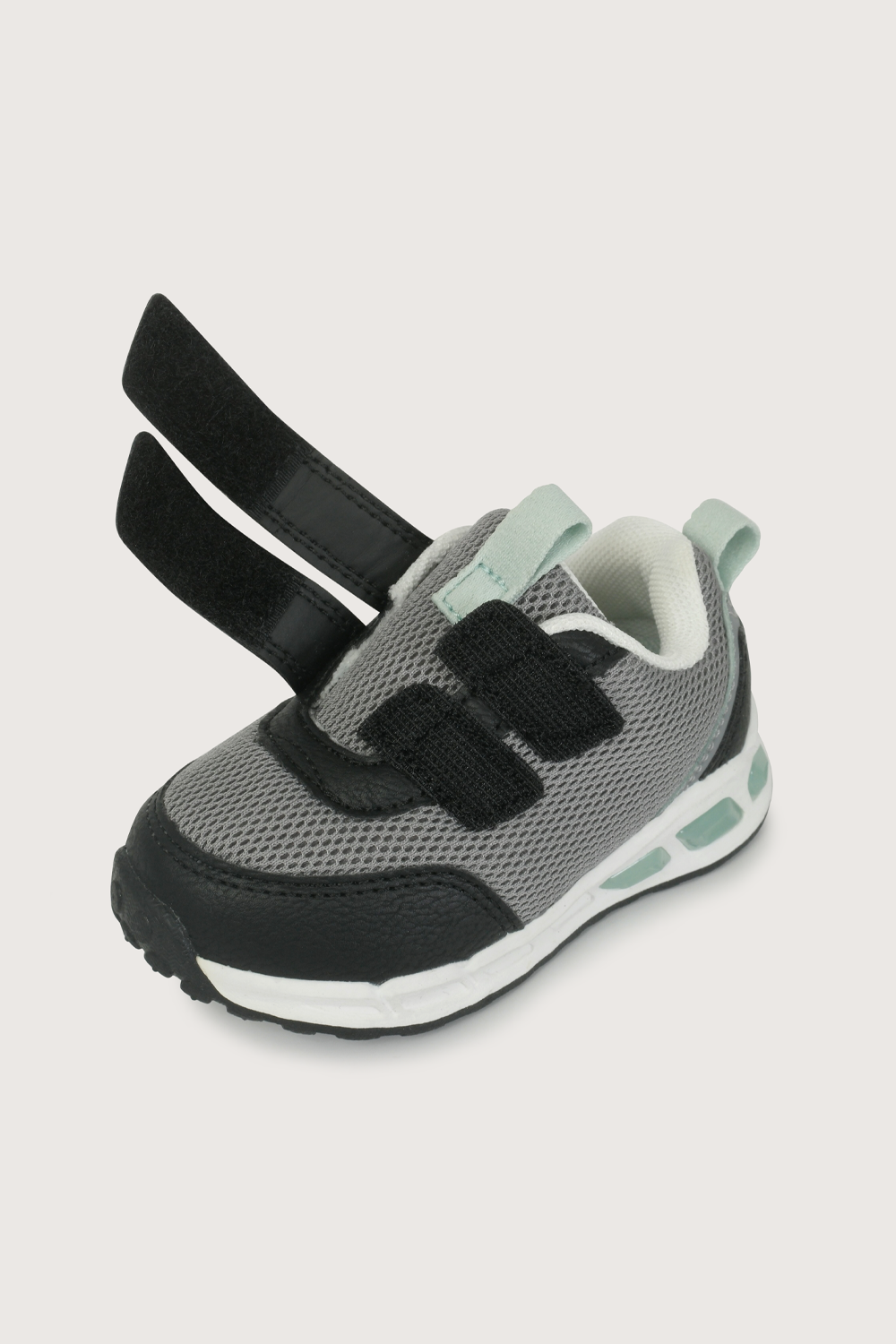 Zapatilla luz negra de niño-5