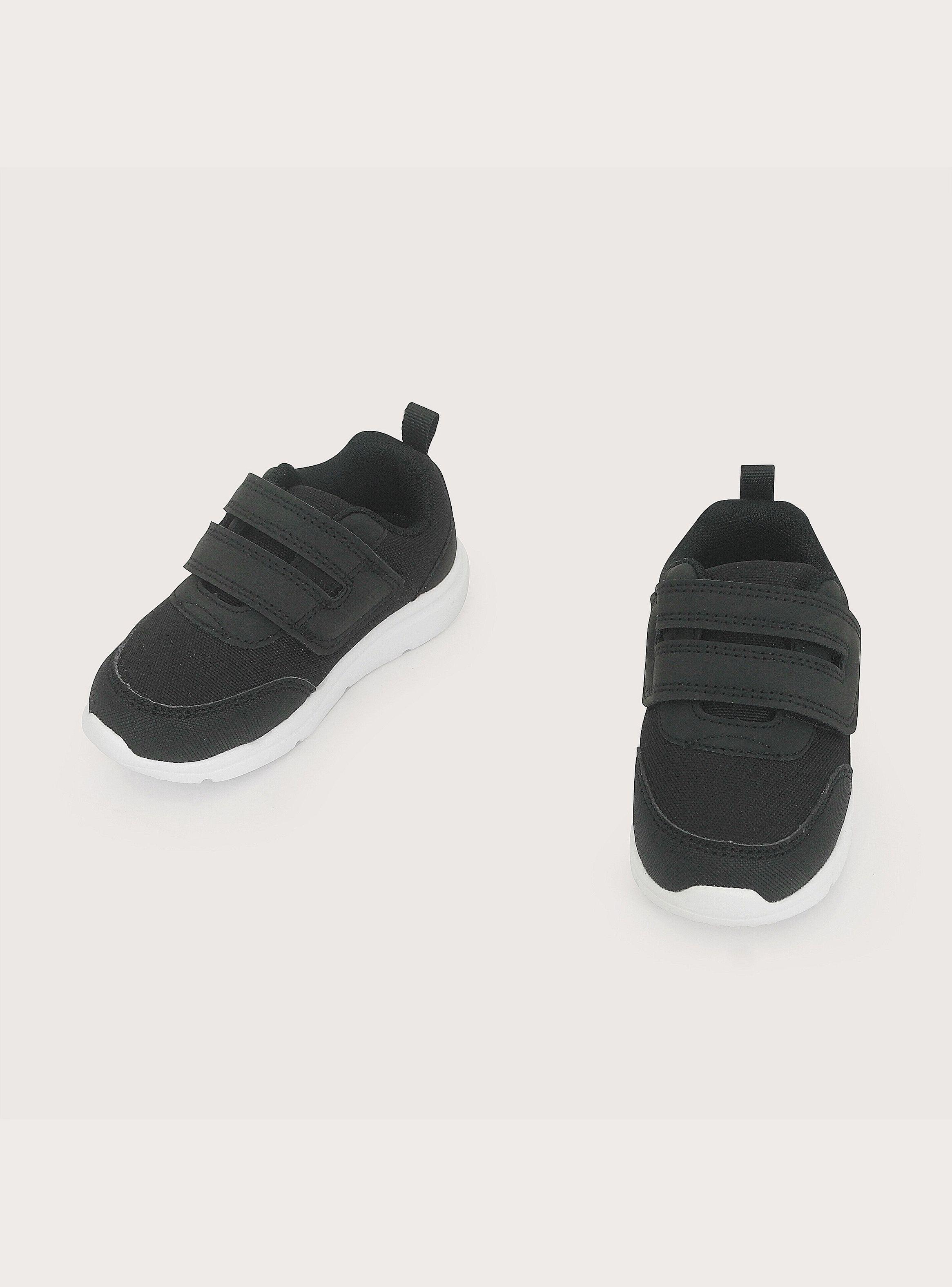 Zapatilla Sport Negra Niña-3