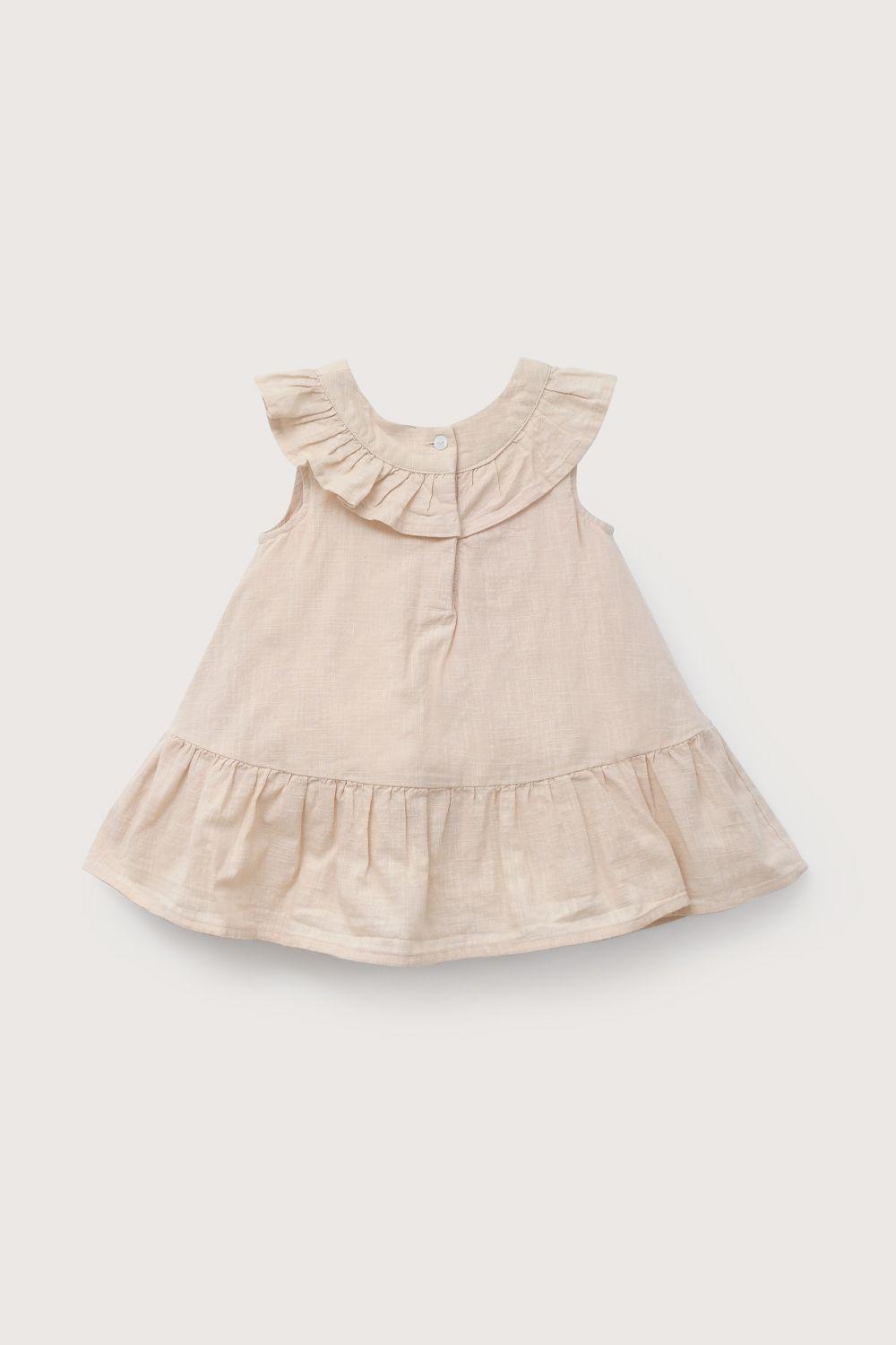 Vestido beige de niña-2