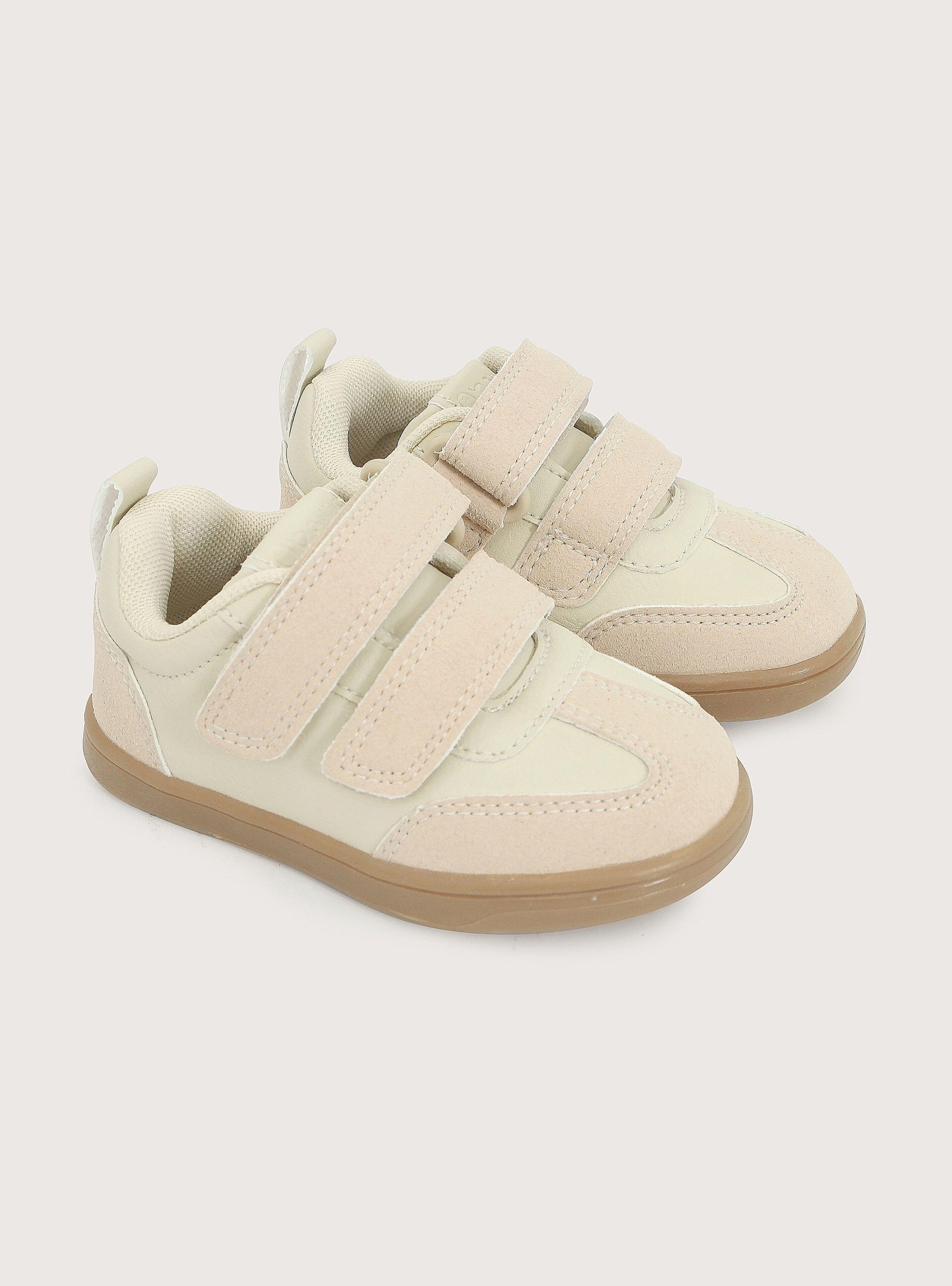 Zapatilla Casual Beige Niña-0