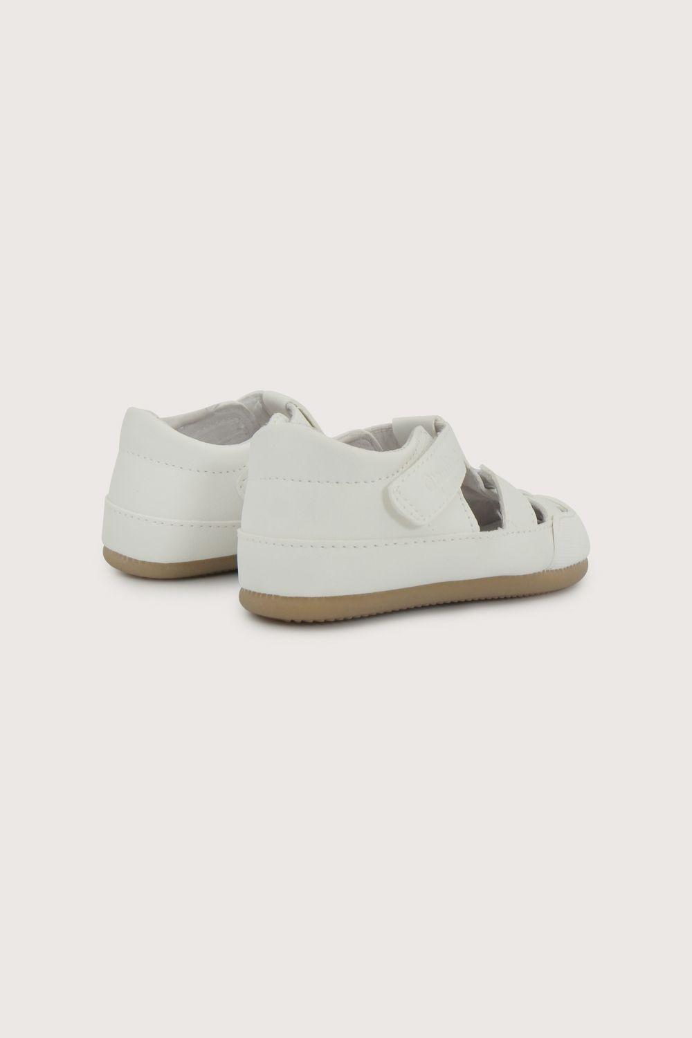 Sandalia ultra flexible blanca de niña-4