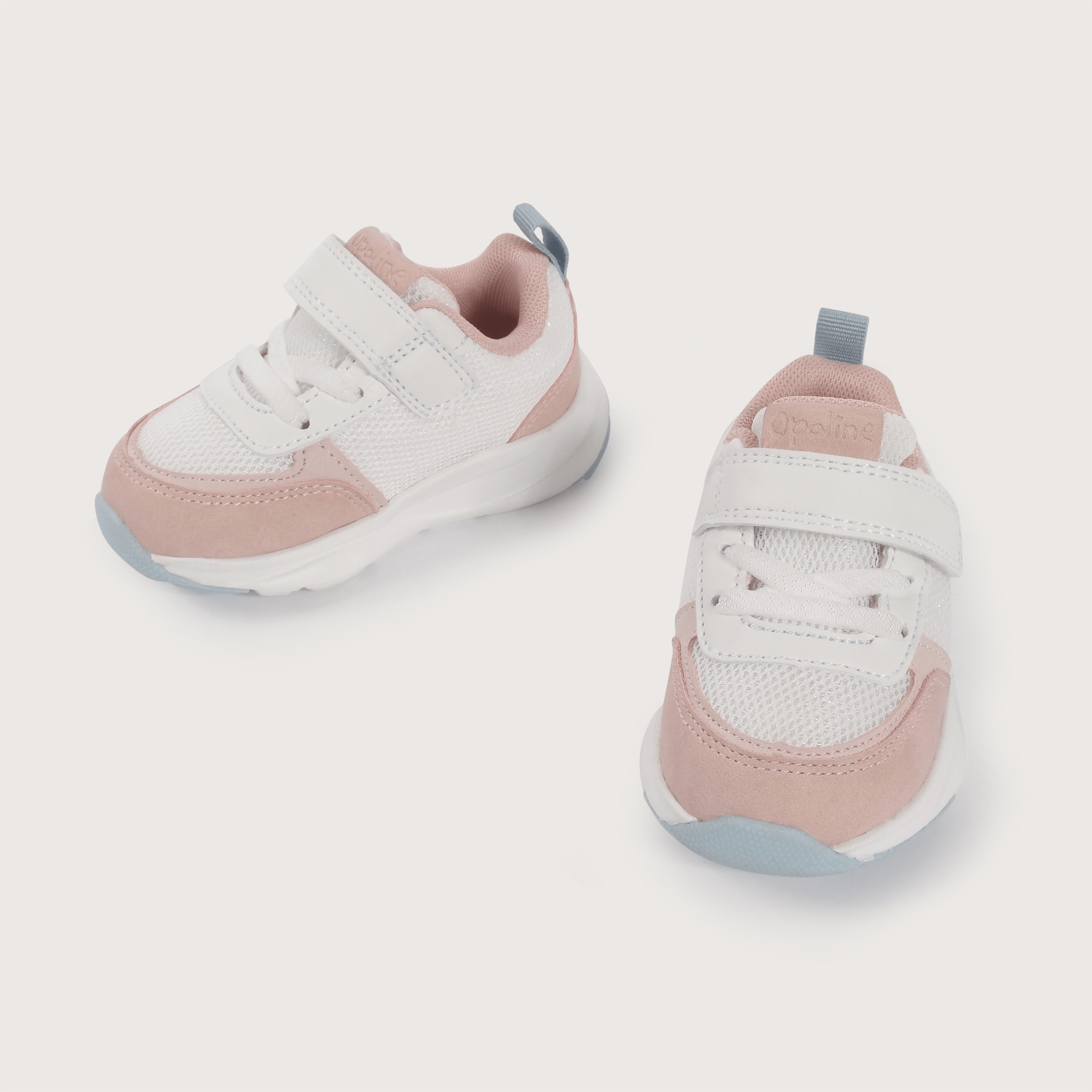 Zapatilla primeros pasos deportiva blanca con velcro de niña-3