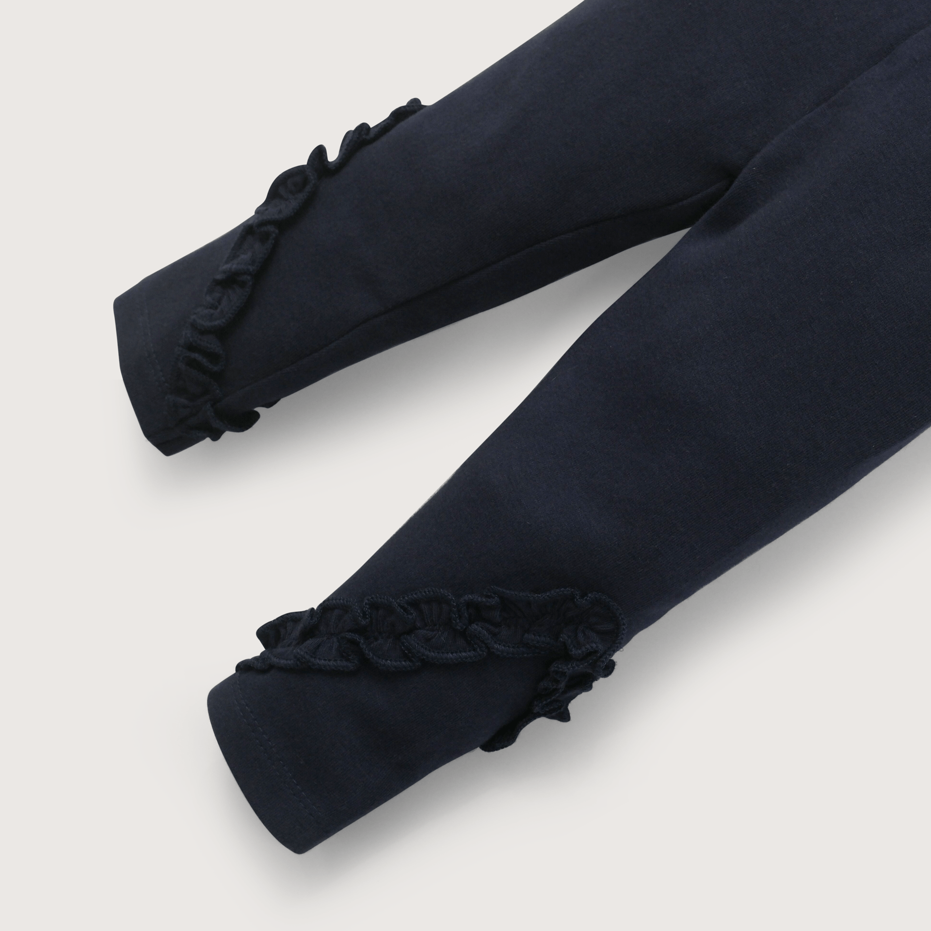 Calza con vuelos azul de niña-3