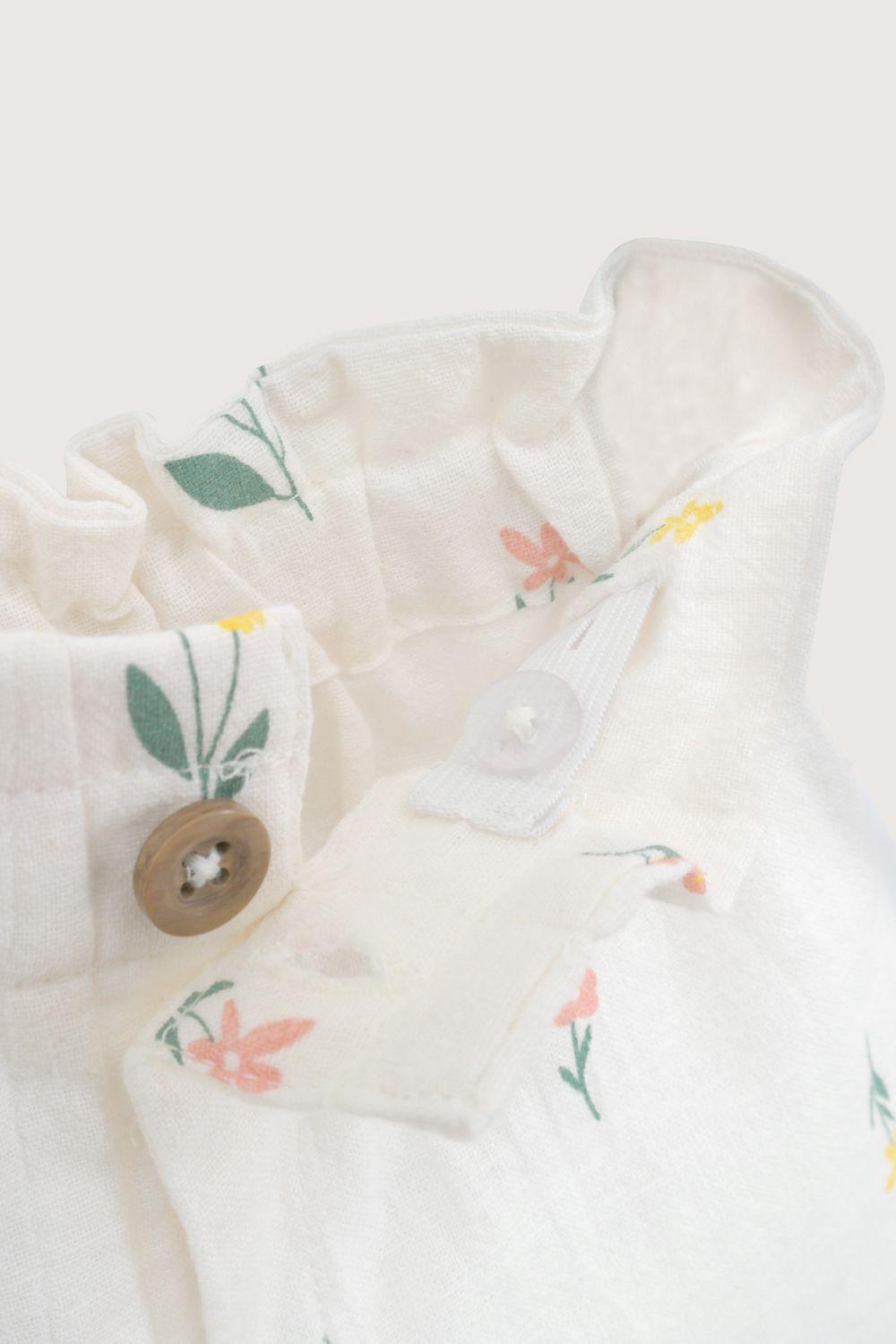 Short crema estampado de niña-4