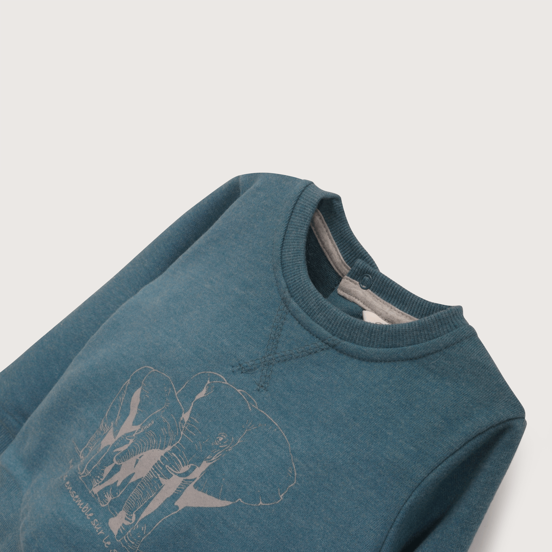 Polerón petroleo de niño-3