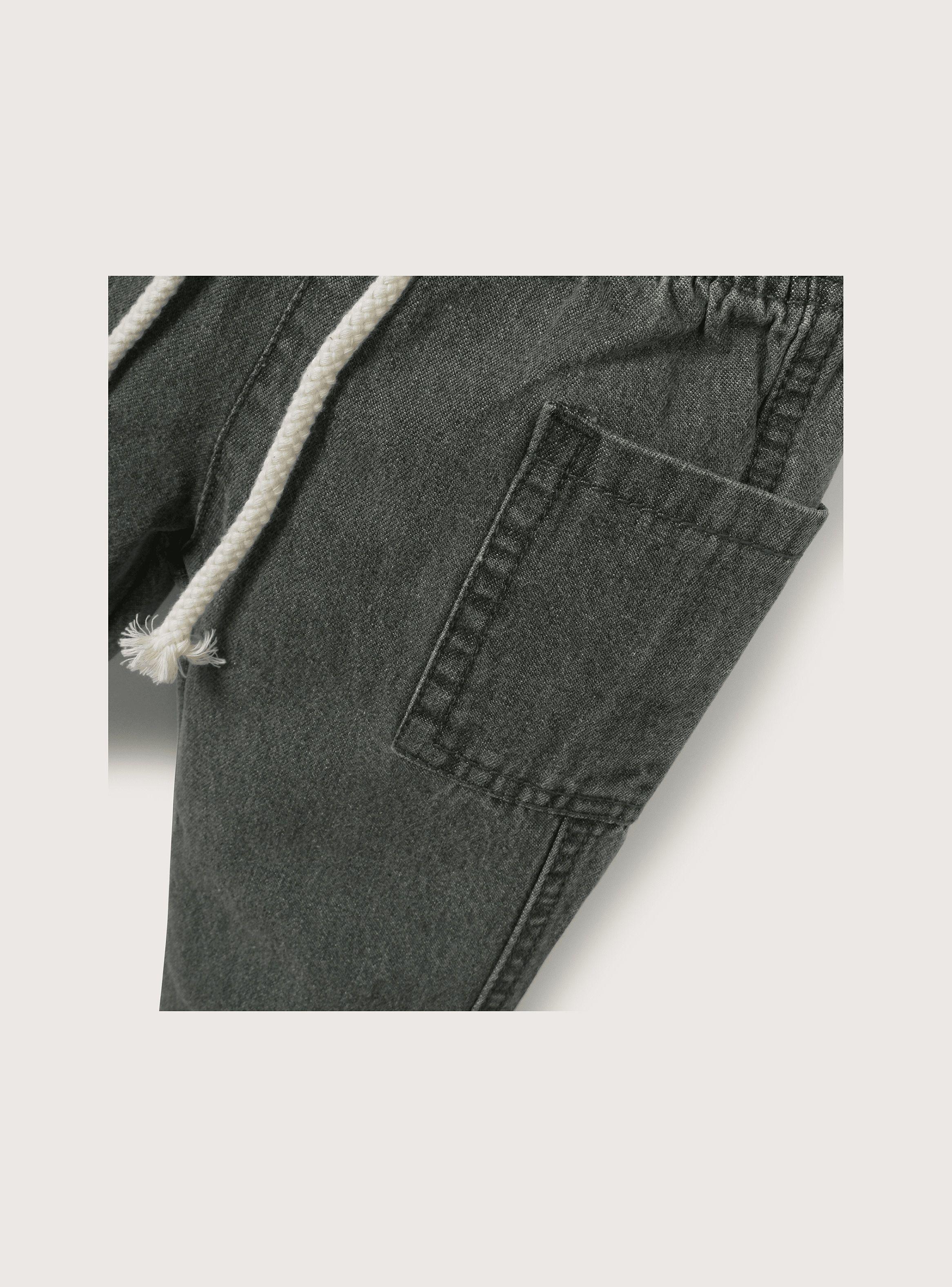 Jeans cargo de niño con puño y cintura elasticada-2