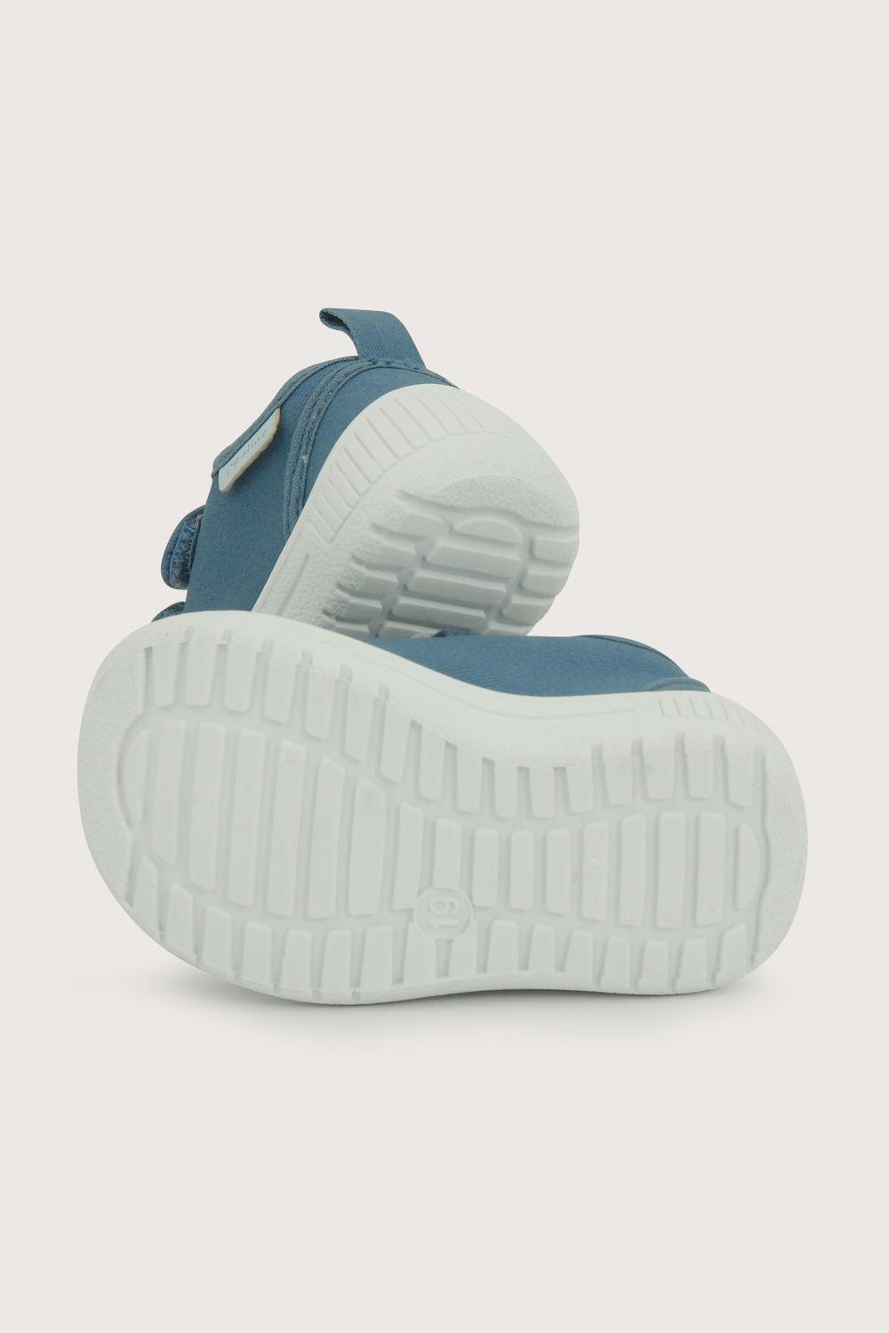 Zapatilla primeros pasos azul de niño-2