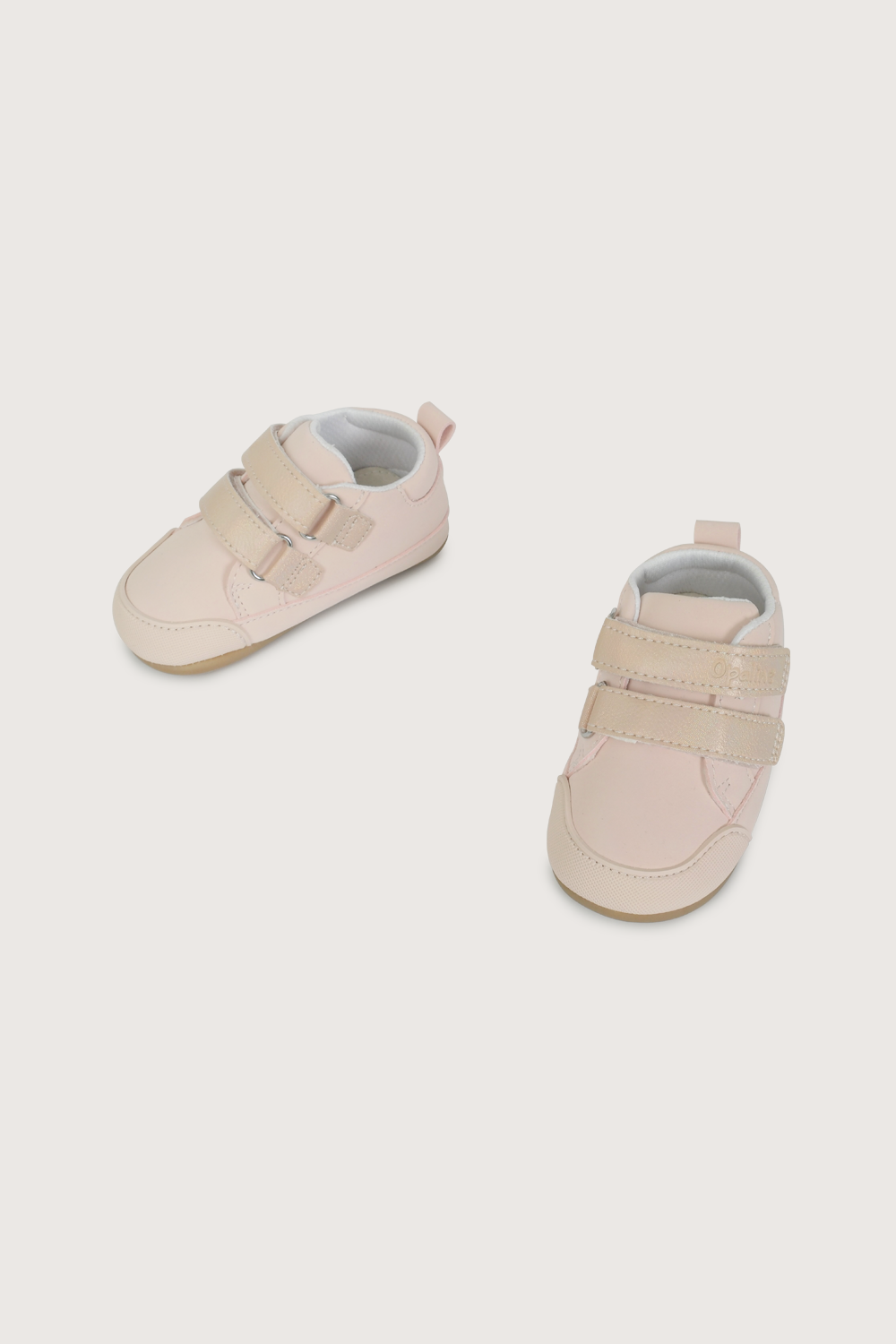 Zapatilla ultra flexible rosada de niña-3