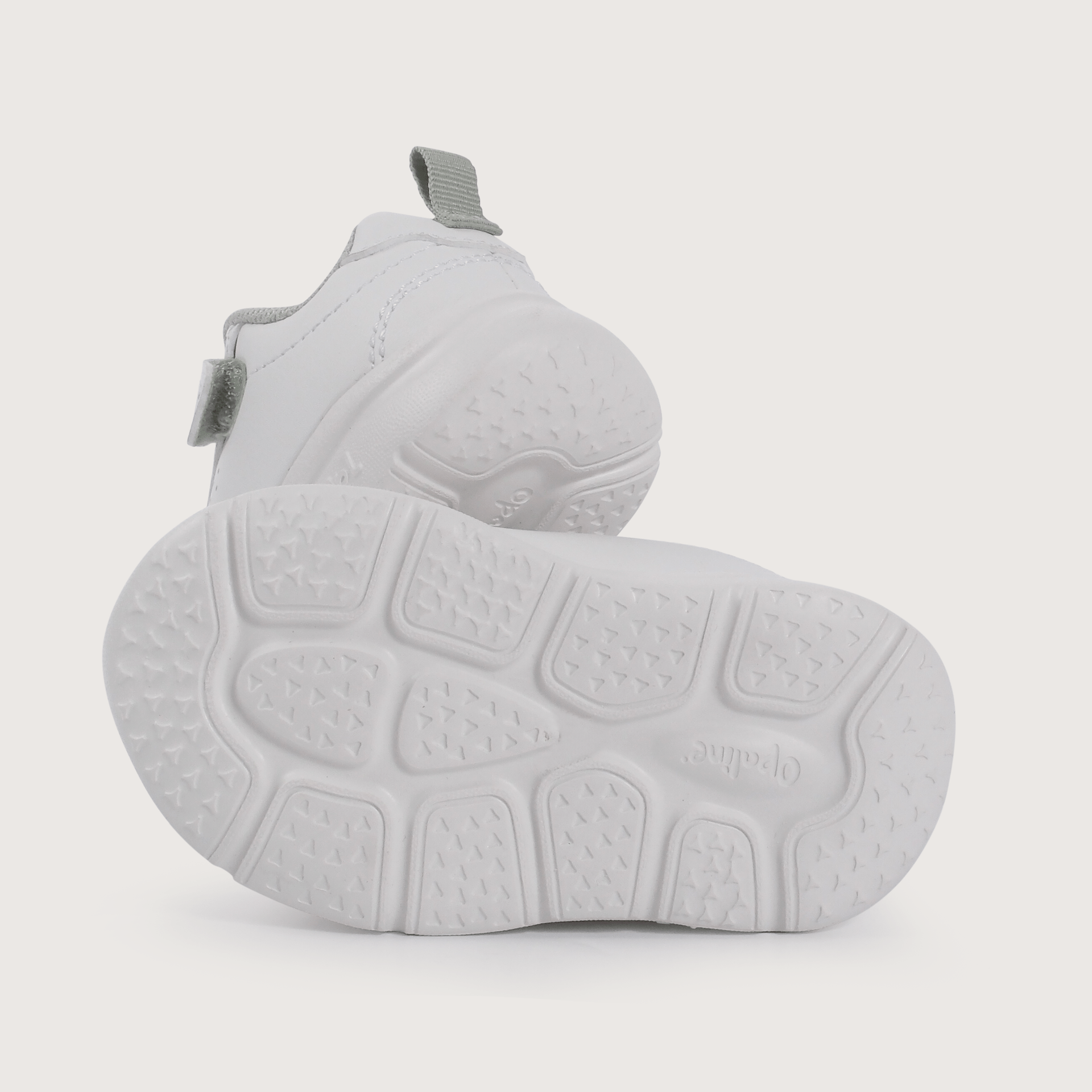 Zapatilla primeros pasos deportiva blanca de niño-2