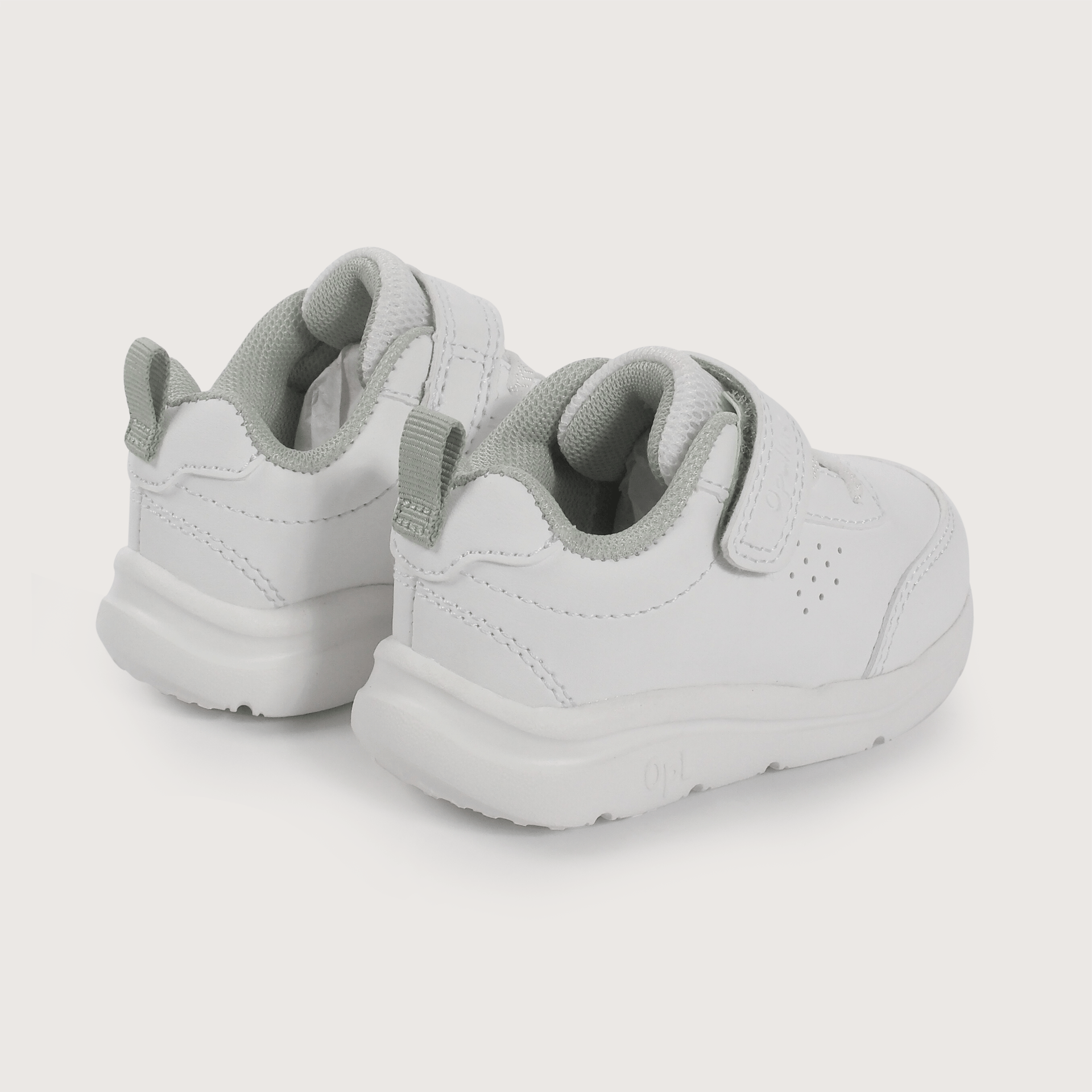 Zapatilla primeros pasos deportiva blanca de niño-4