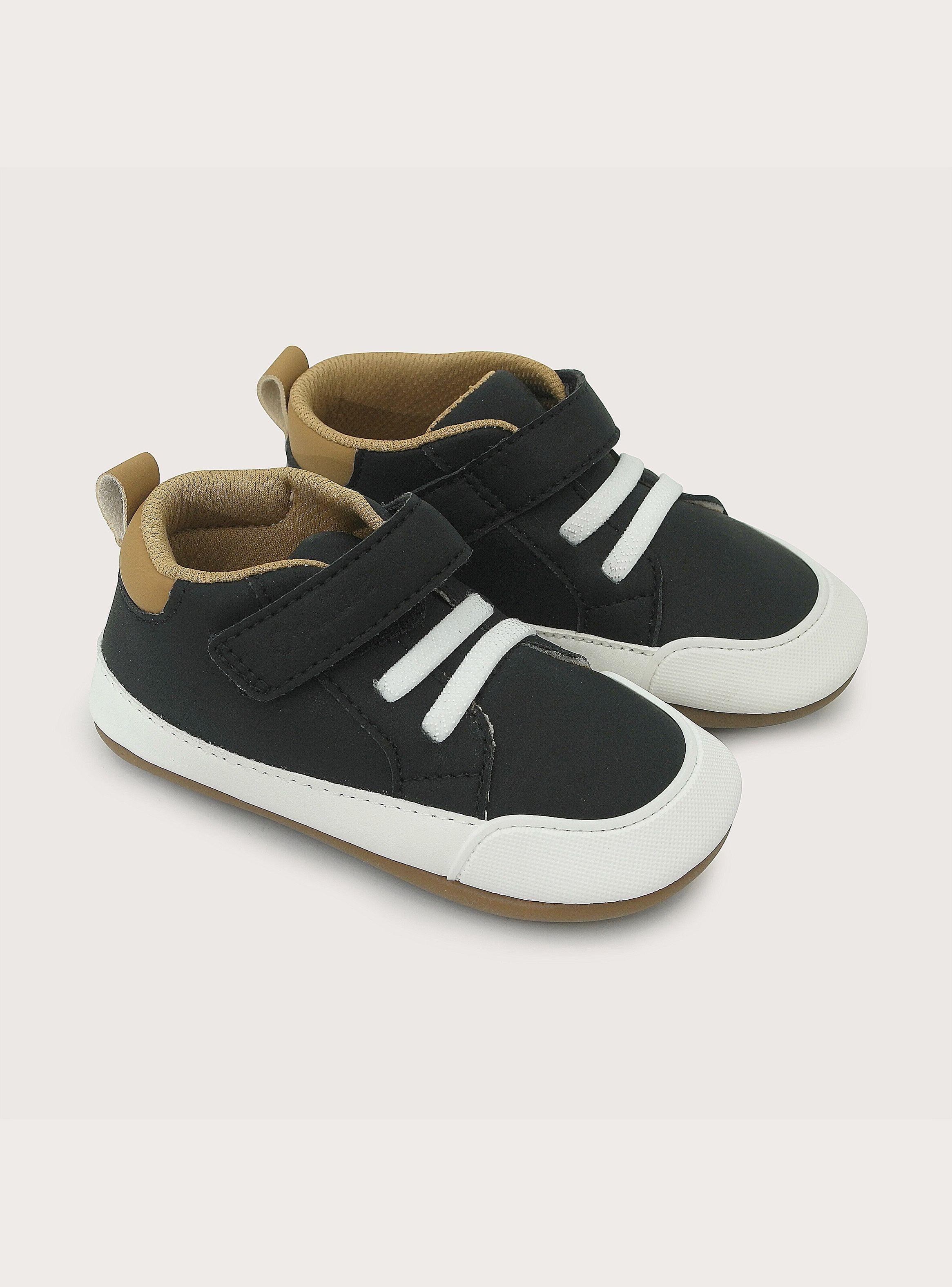 Zapatilla Urbana Flex Negro Niño-1