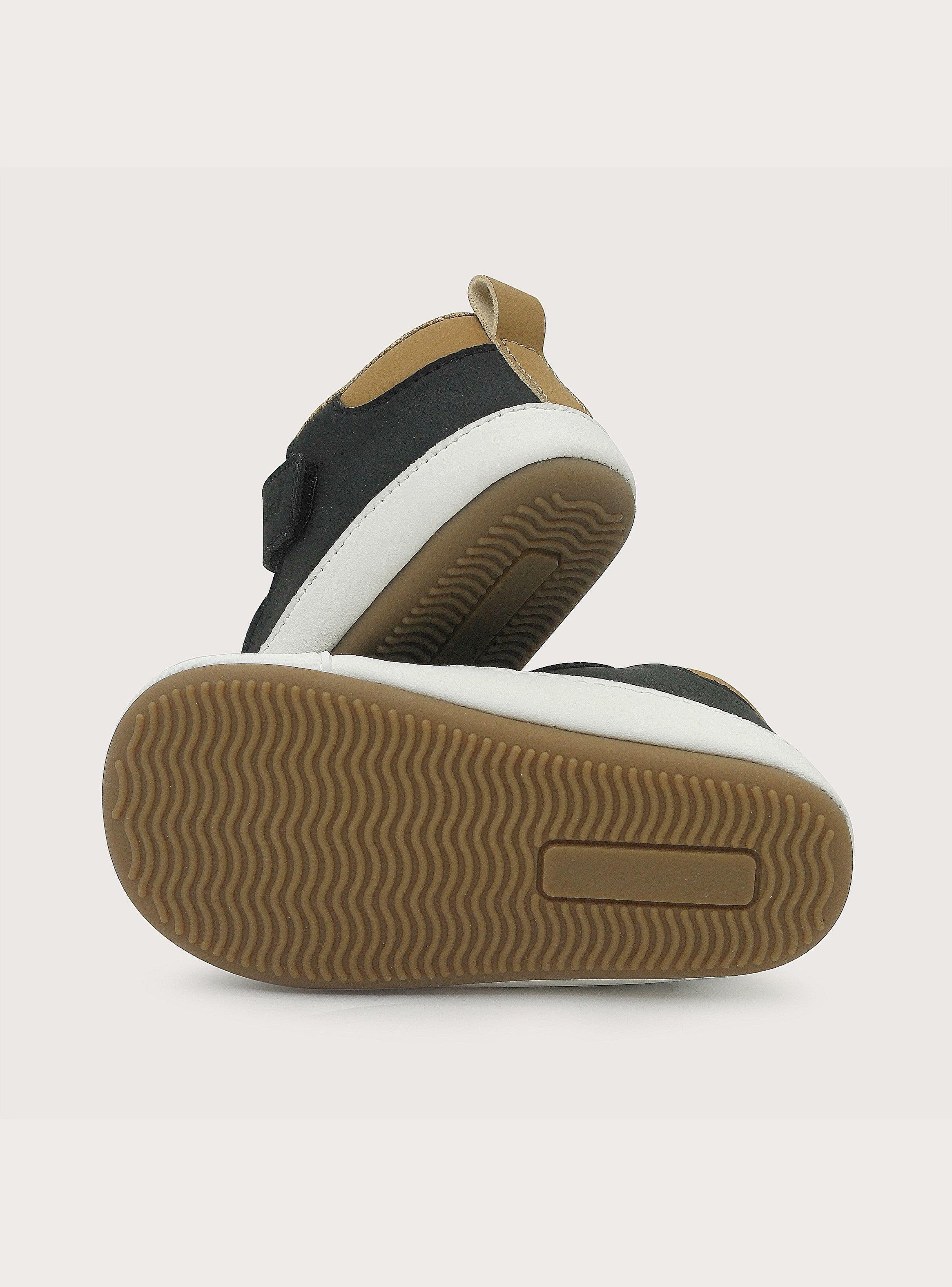 Zapatilla Urbana Flex Negro Niño-3