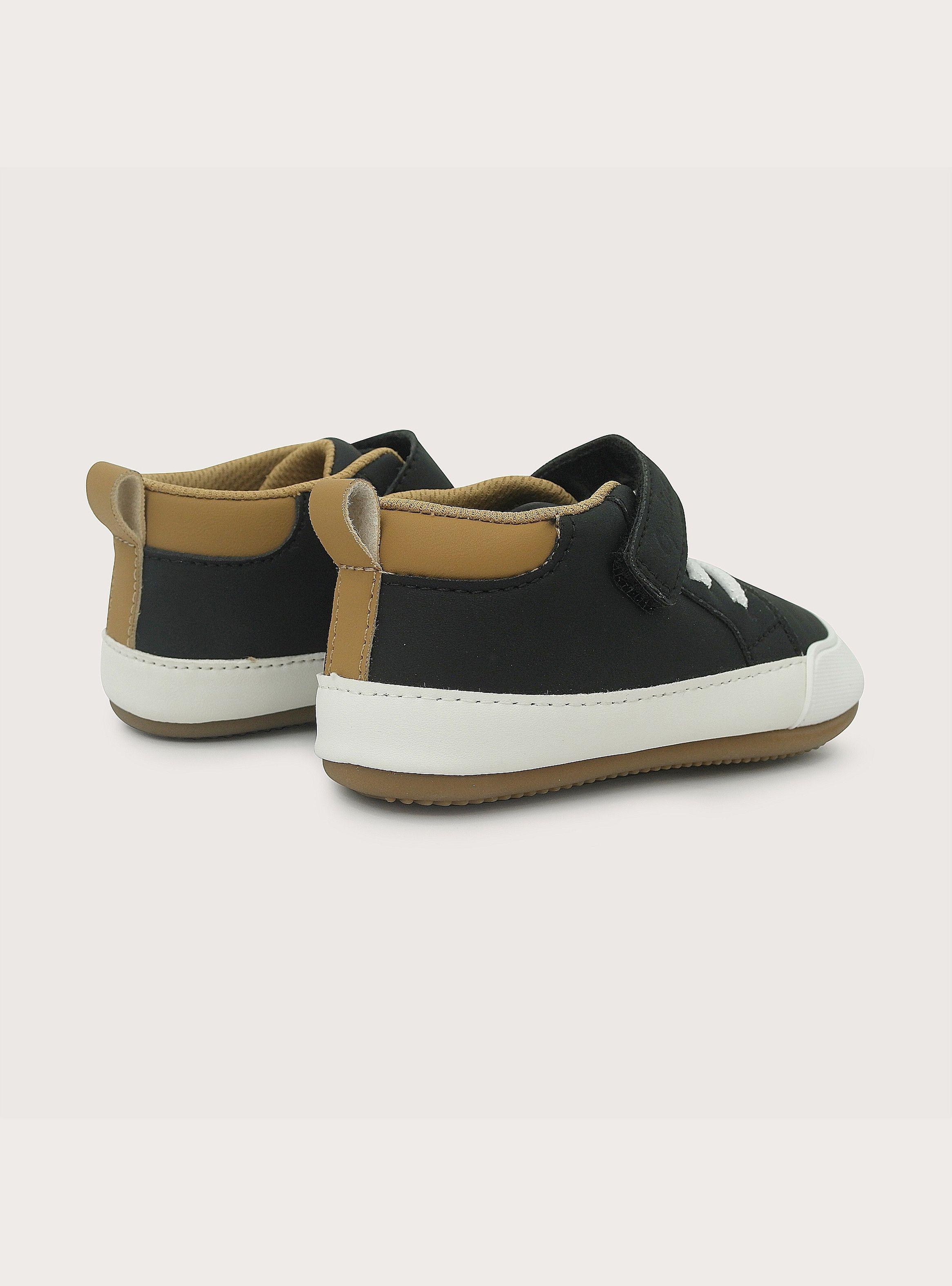 Zapatilla Urbana Flex Negro Niño-5