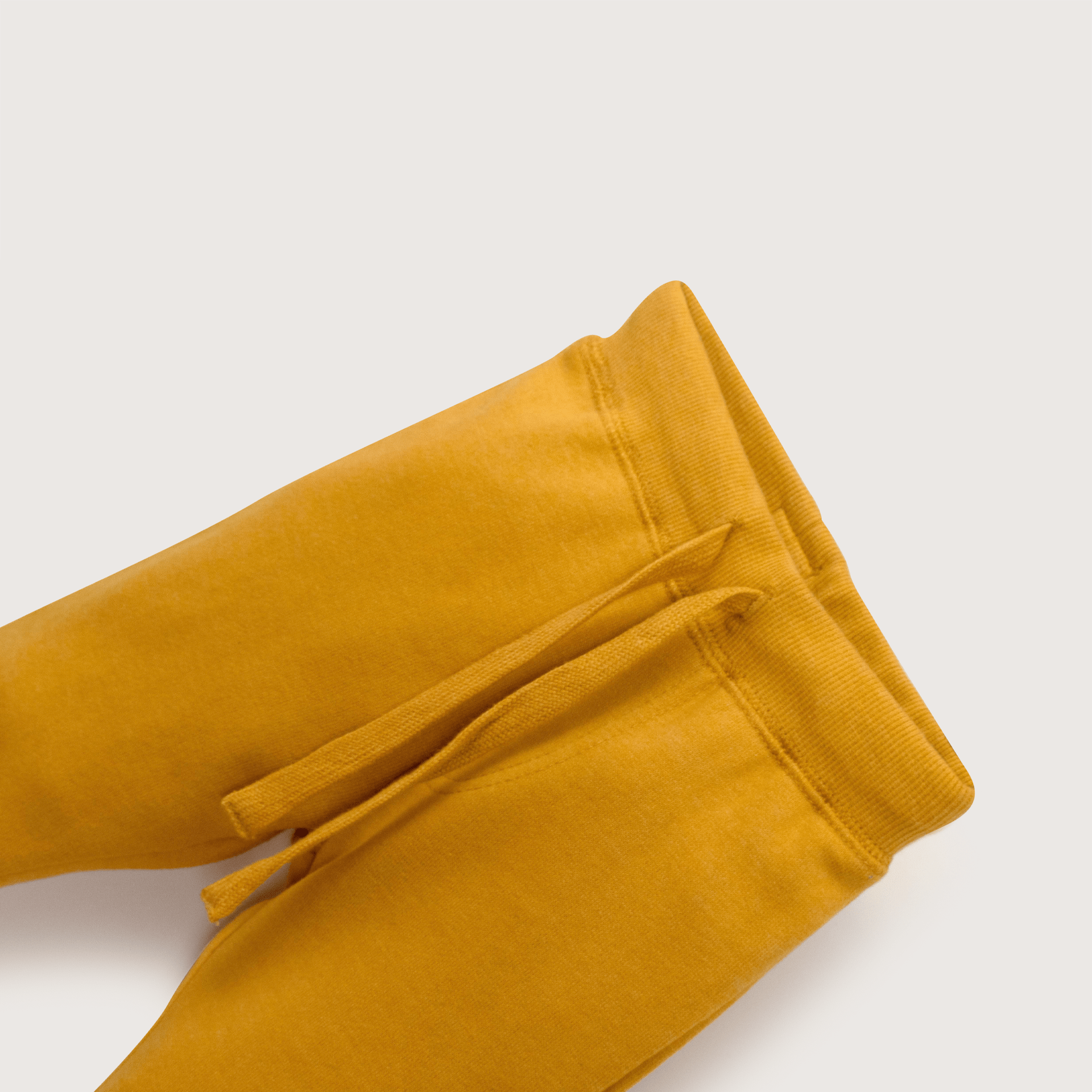 Pantalón de buzo amarillo de  niño-3