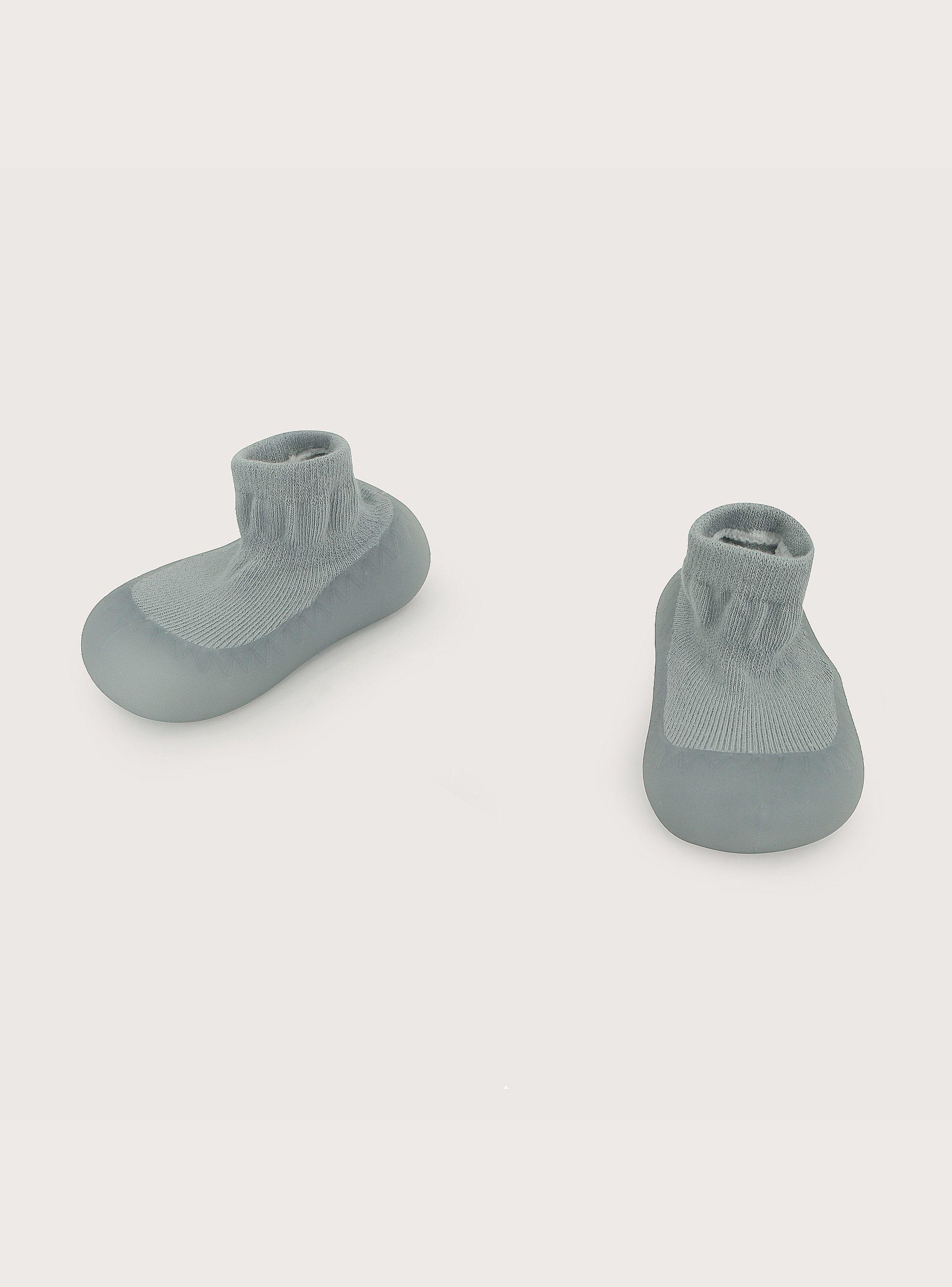Pantufla Gris Suela De Goma Niño-3