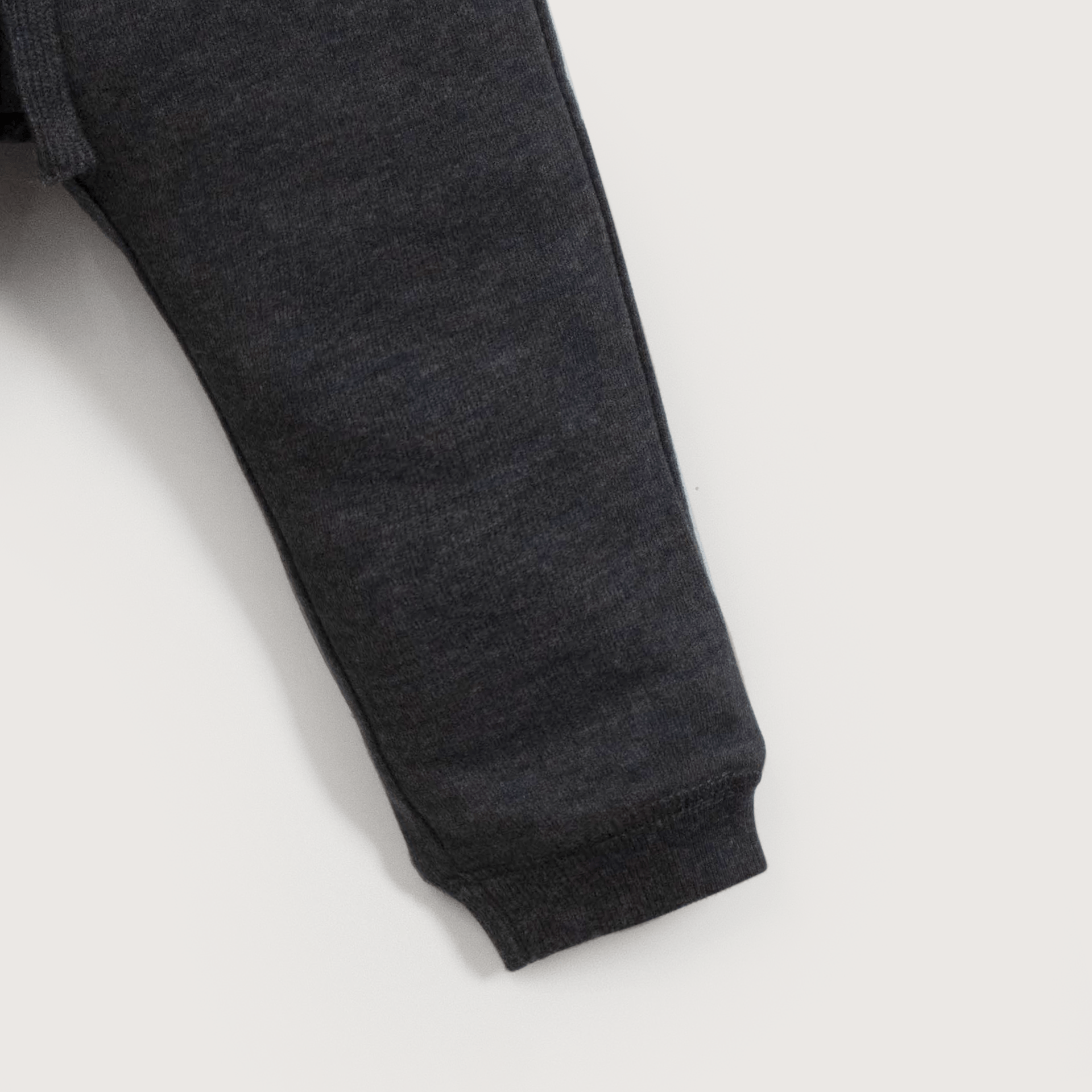 Pantalón de buzo grafito de niño-4