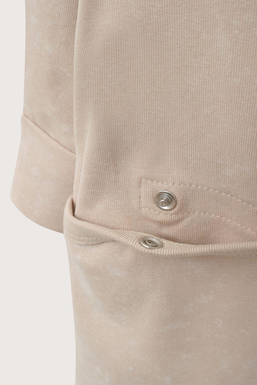 Osito beige con apertura en la espalda de bebé niña-4