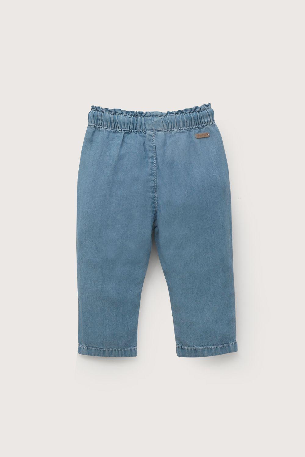 Jeans jogger con bordado azul de niña-2